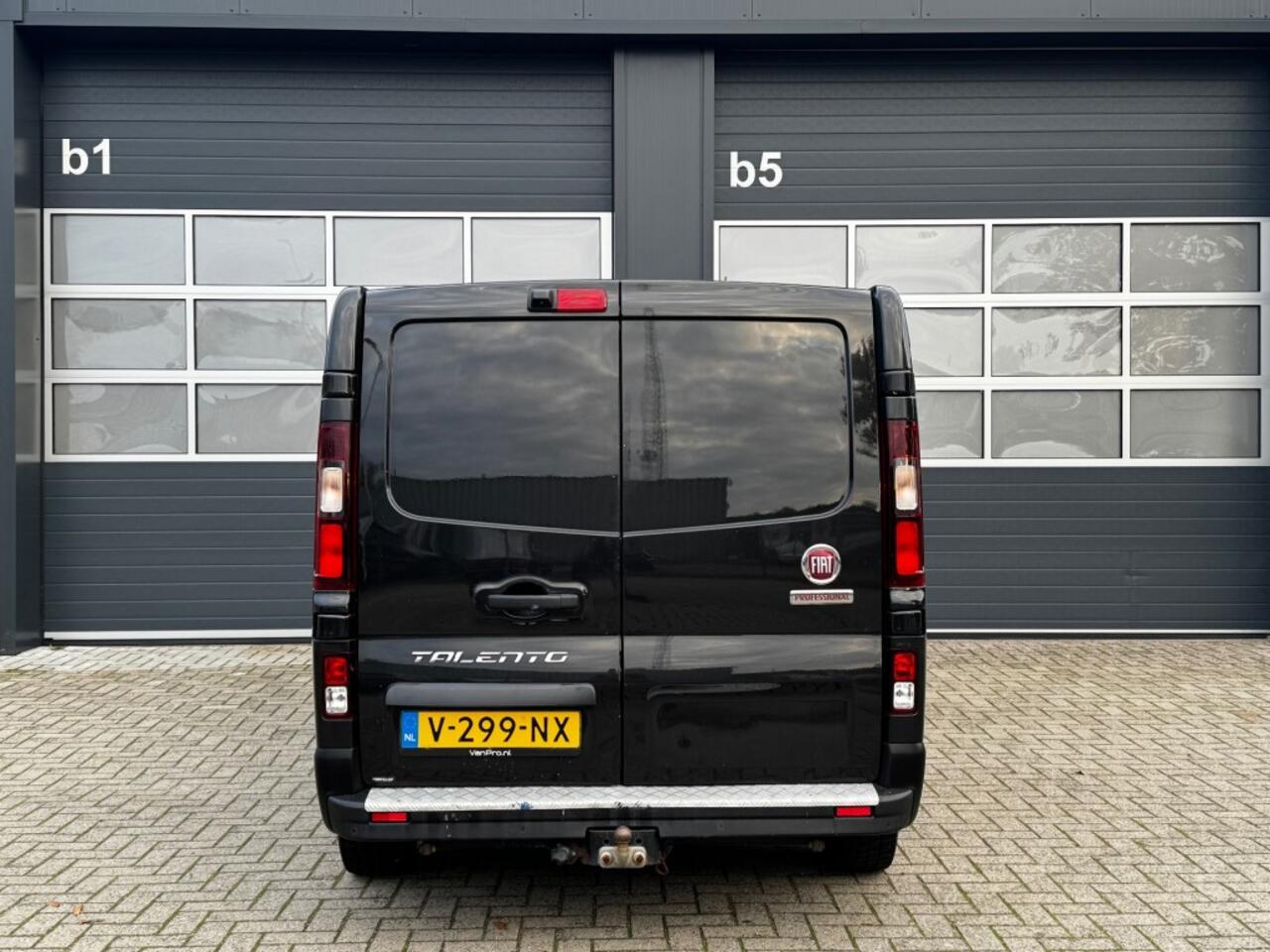 Fiat TALENTO 1.6 MJ 145PK L2H1 Dubbel Cabine / Trekhaak / Navi / Dubbele schuifdeur