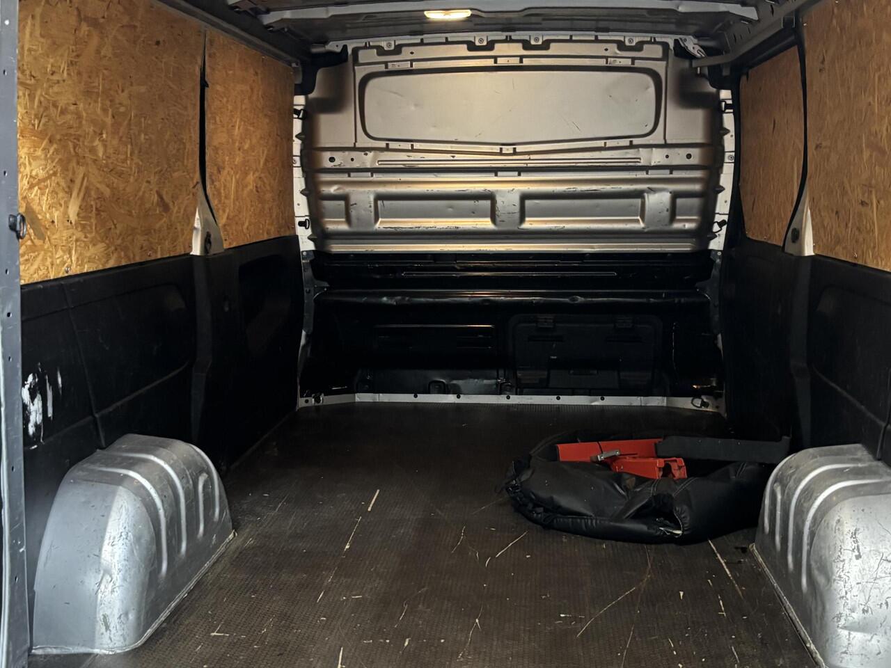 Fiat TALENTO 1.6 MJ EcoJet L2H1 Basis Airco Alarm Handel/Export