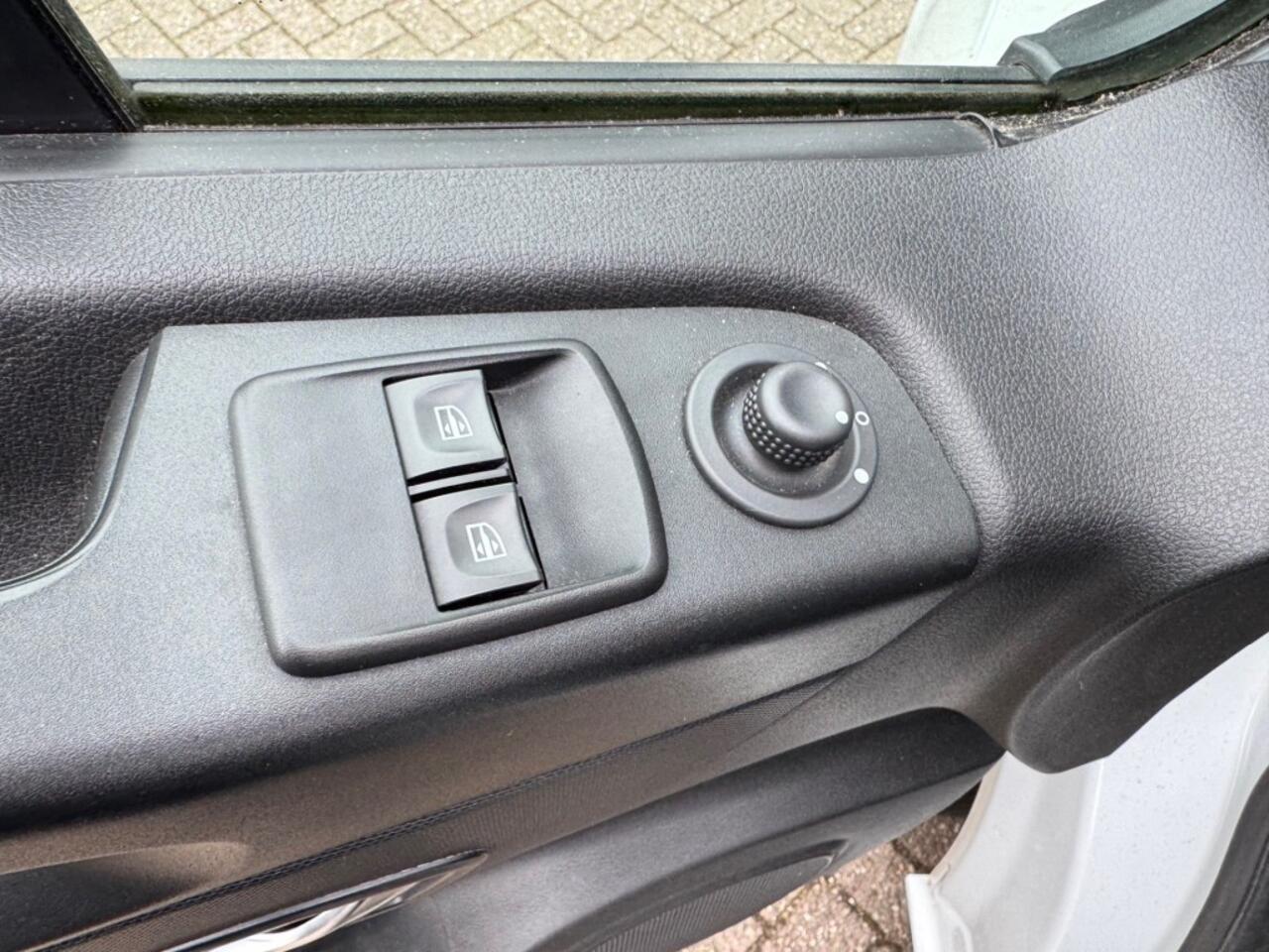 Fiat TALENTO 2.0 MJ 120PK L2 Lang, Navi, Airco, PDC, Schuifdeur, Cruisecntrl,