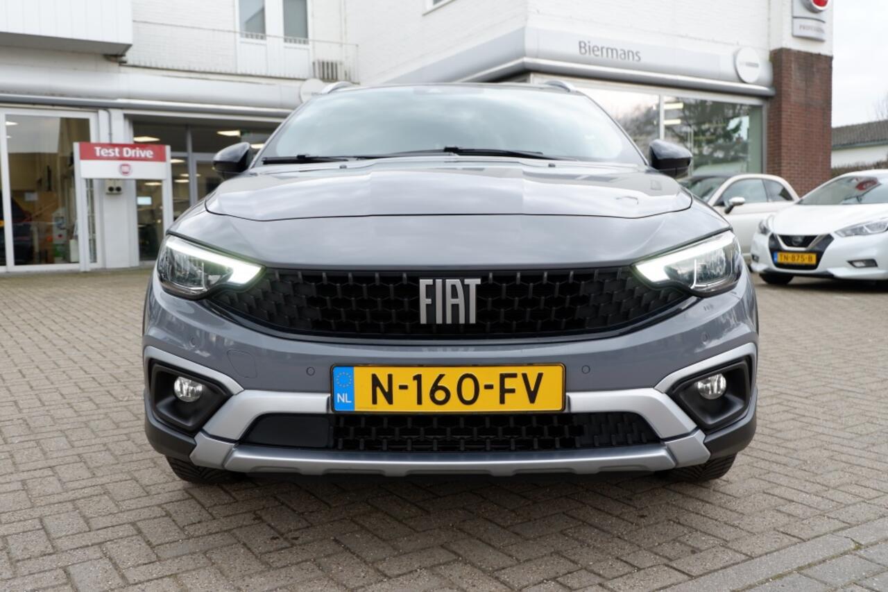 Fiat TIPO Cross 1.0 Cross / INCL. 12 mnd BOVAG / Navi / Camera