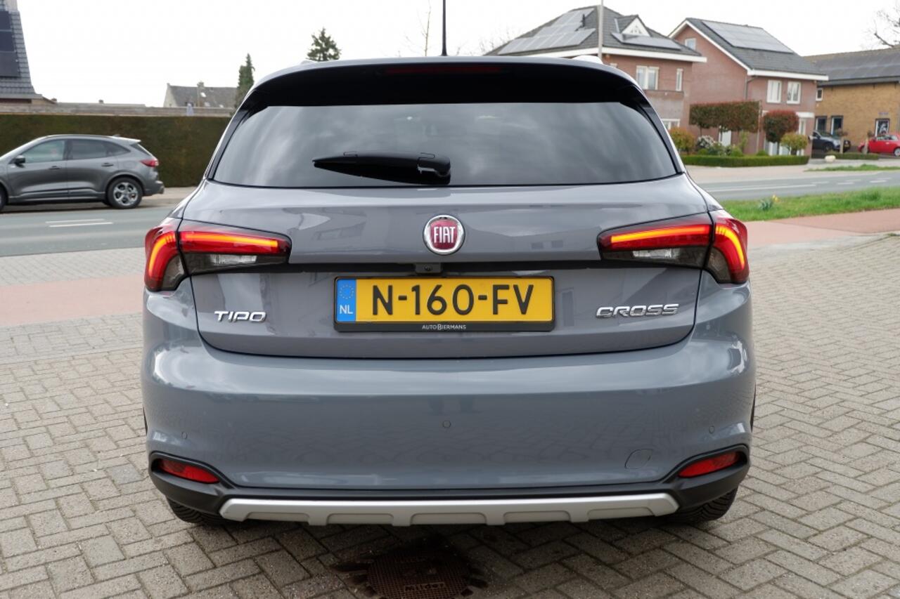 Fiat TIPO Cross 1.0 Cross / INCL. 12 mnd BOVAG / Navi / Camera