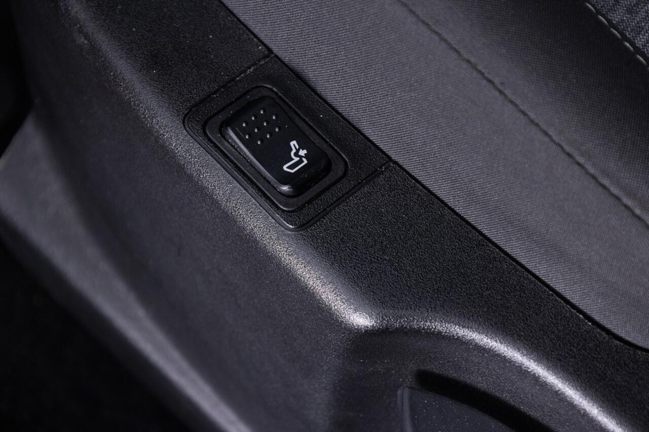 Fiat TIPO Cross 1.5 Hybrid Automaat | LED | CARPLAY | NAVI | ECC