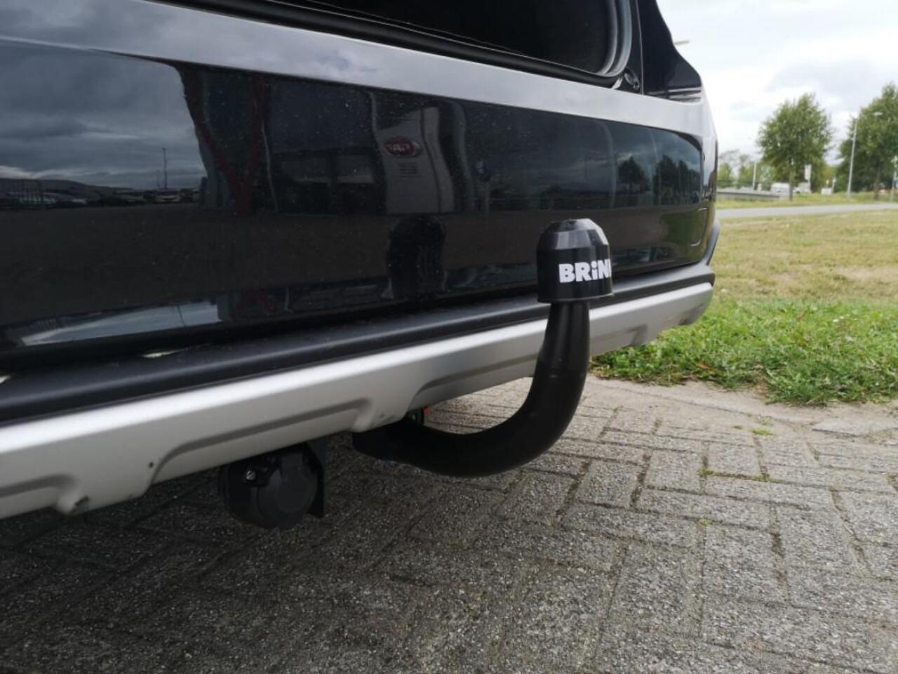 Fiat TIPO Cross Stationwagon 1.0 | Trekhaak | Navi | Carplay | Camera | Automatische airco | Digital cockpit