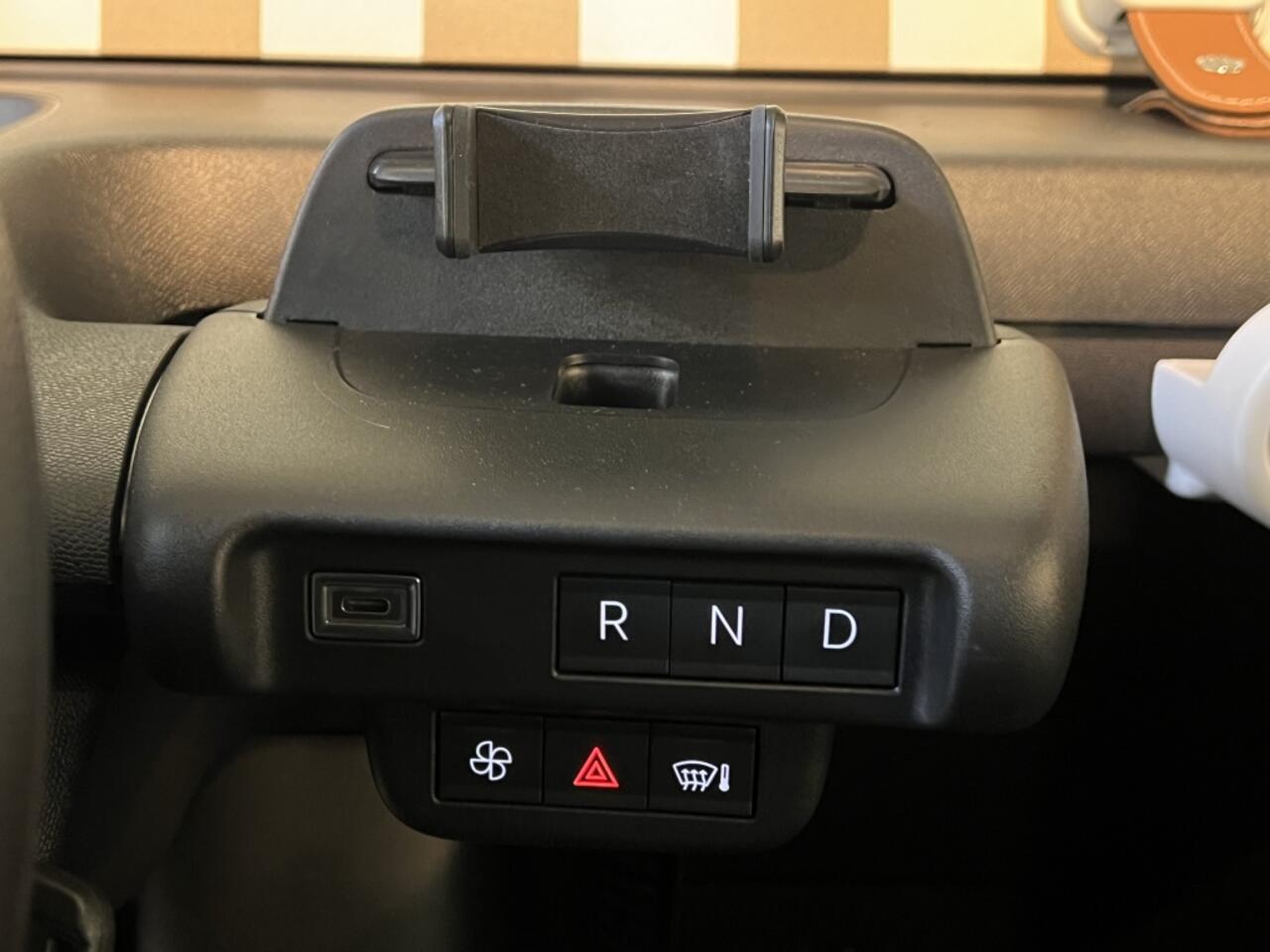 Fiat Topolino Niet te koop, wél te ervaren - Plan een proefrit en bestel