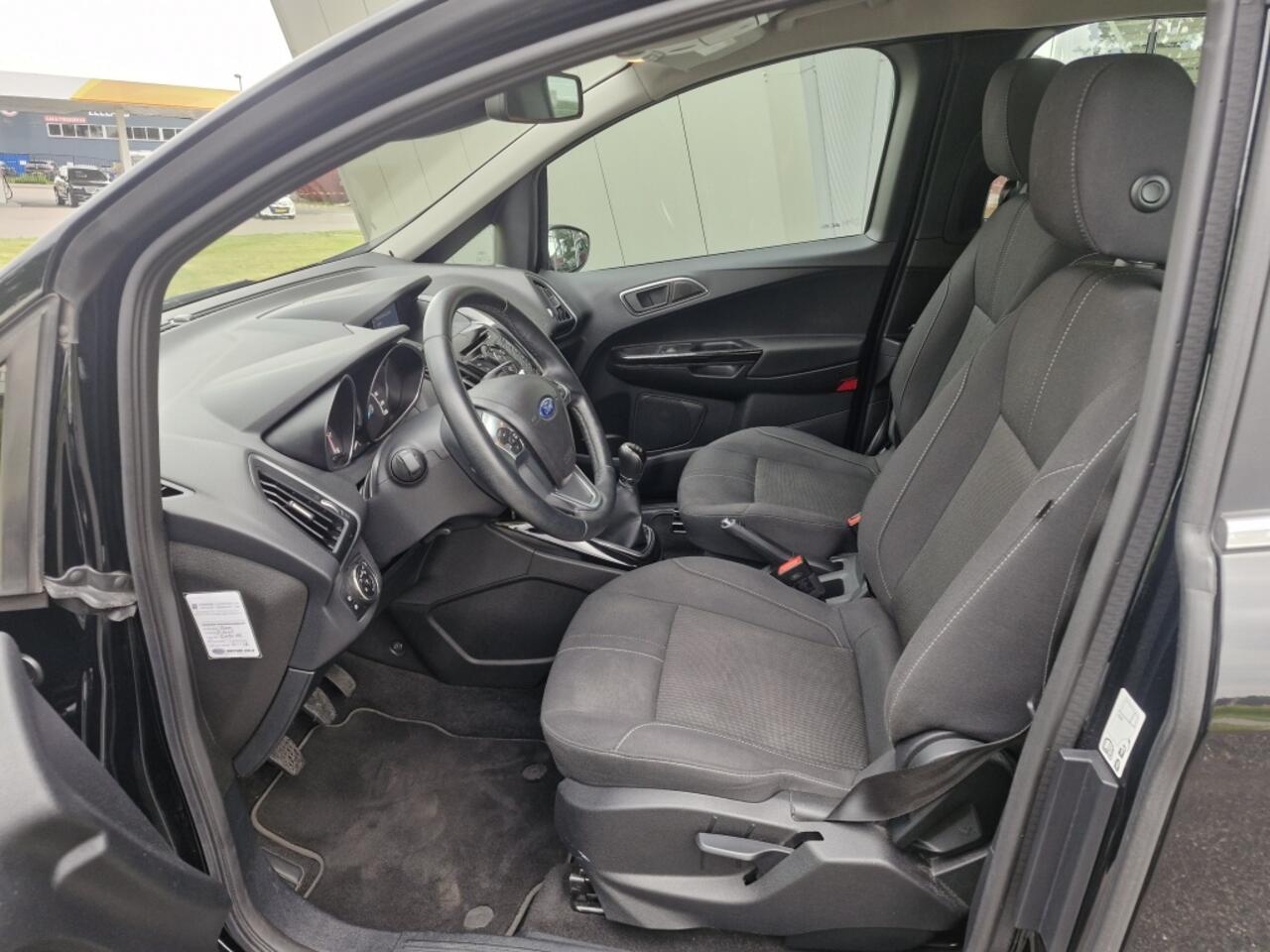 Ford B-MAX 1.0 EcoB. Titanium