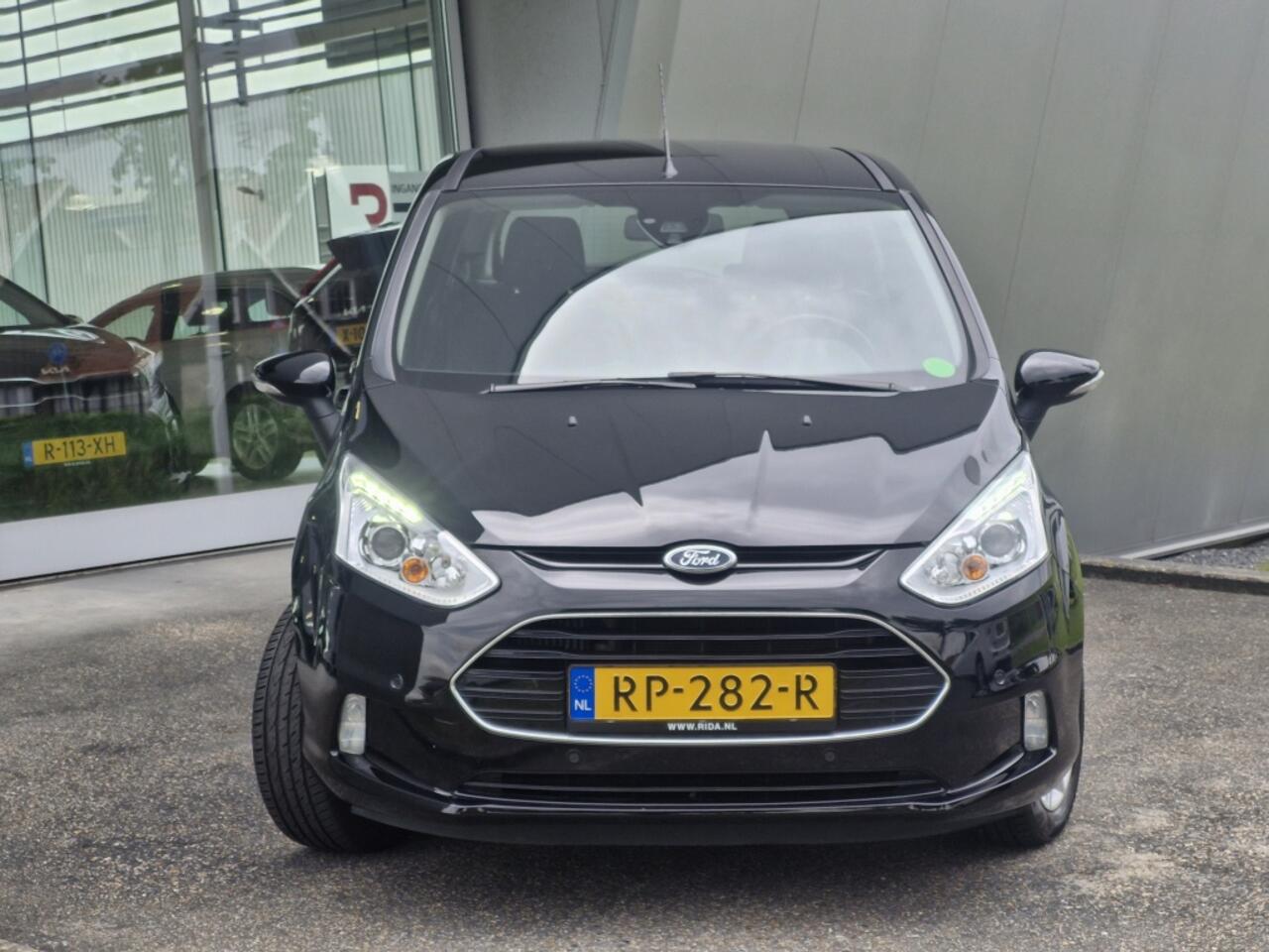 Ford B-MAX 1.0 EcoB. Titanium