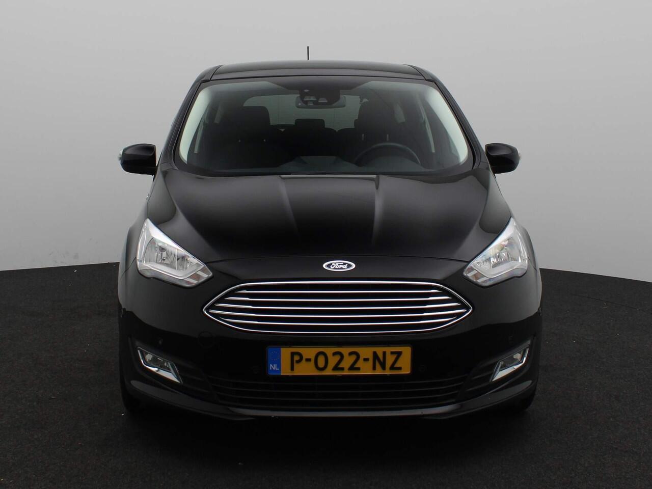 Ford C-MAX 1.5 Titanium | Navi | Achteruitrijcamera + sensoren | Climate control | Allseasonbanden | Afneembare trekhaak! |