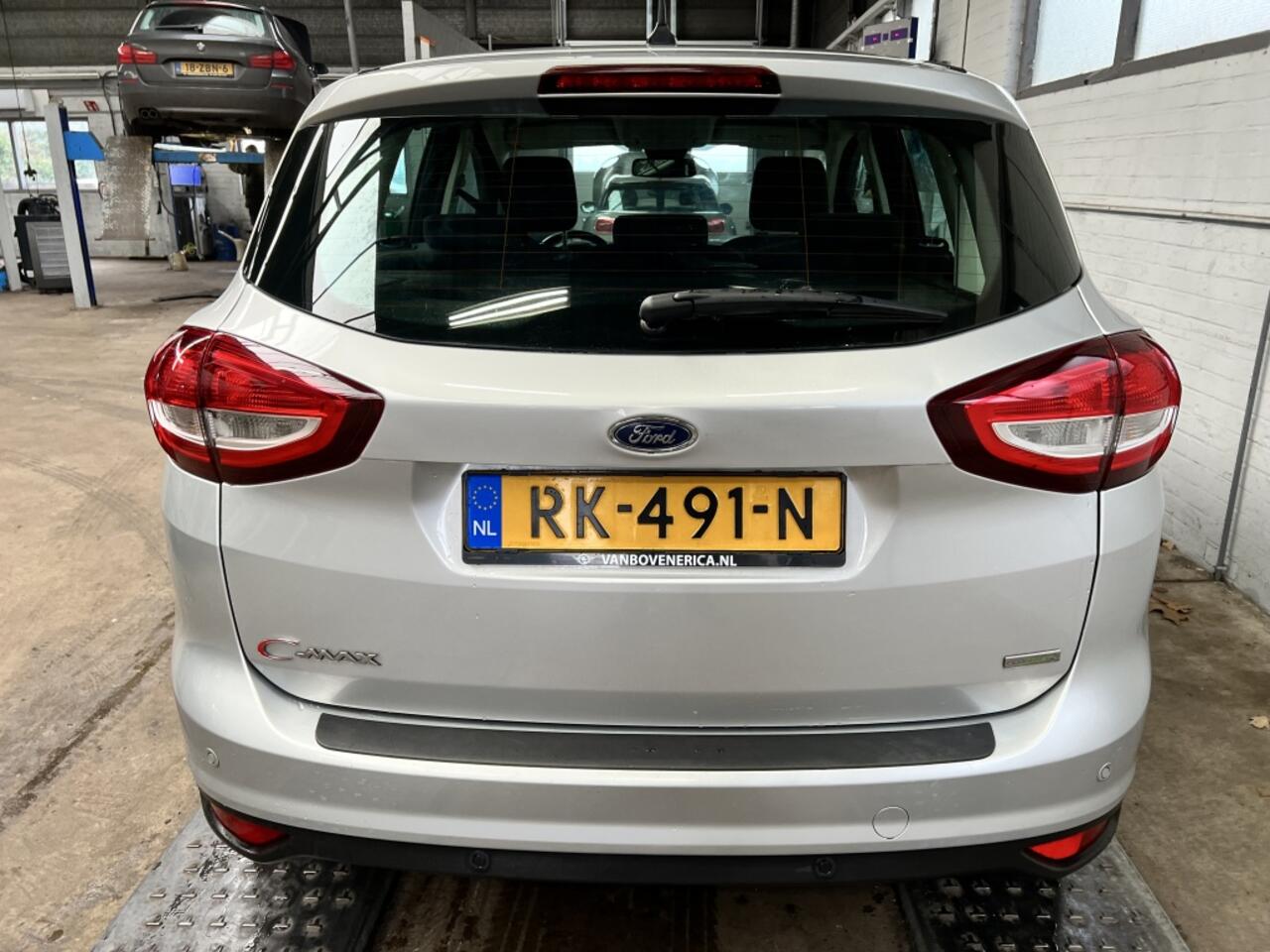 Ford C-MAX 1.0 Titanium Navigatie Clima PDC Cruise Nap