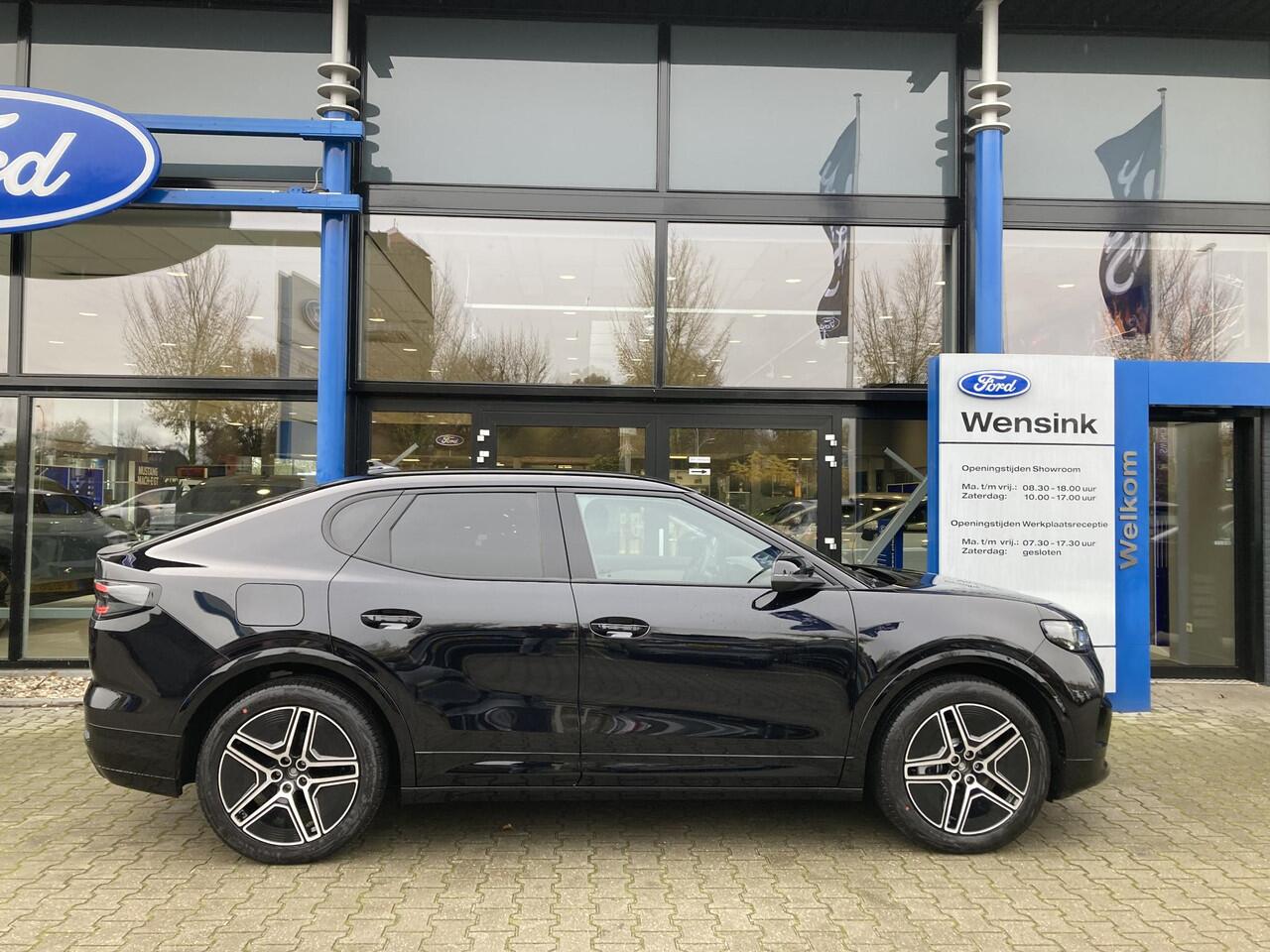 Ford CAPRI Premium Extended Range RWD 77kWh | UIT VOORRAAD LEVERBAAR | Elektrisch trekhaak | AGR-stoelen | Warmtepomp | Driver assistance pack