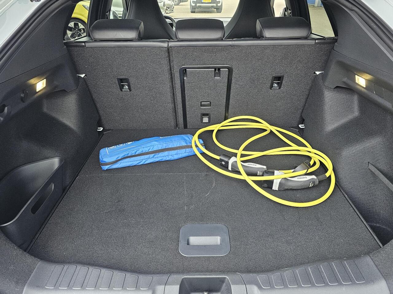 Ford CAPRI Premium Extended Range RWD 77 kWh 286pk | Driver Assistance Pack | Panorama dak | 1ste eigenaar | nieuwstaat!