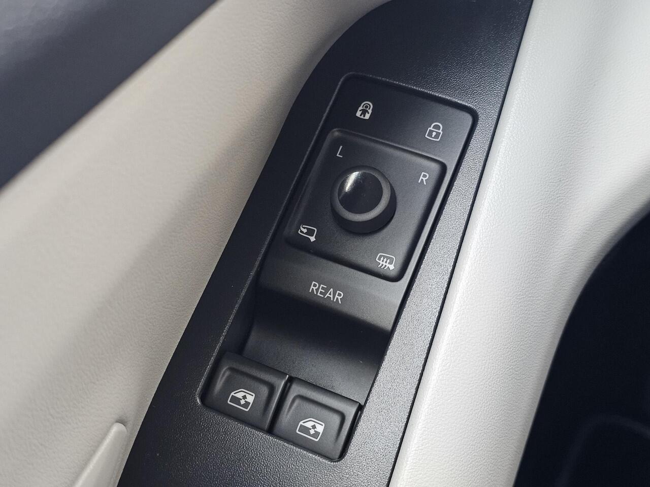 Ford CAPRI Premium Extended Range RWD 77 kWh 286pk | Driver Assistance Pack | Panorama dak | 1ste eigenaar | nieuwstaat!