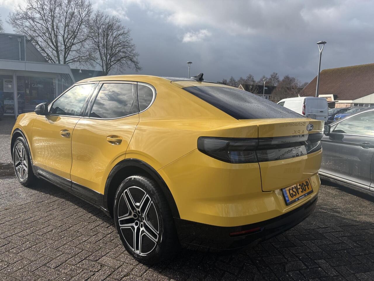Ford CAPRI Premium Extended Range RWD 77 kWh | 286 pk | Driver Assistance Pack | Panoramadak | Grote Accu | Dealer onderhouden