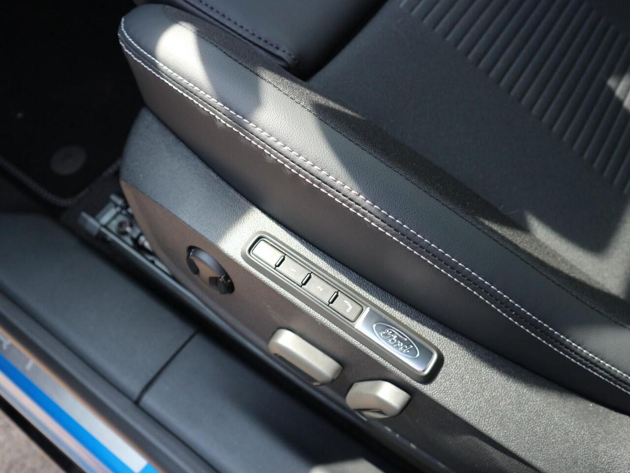 Ford CAPRI Premium Extended Range RWD 77 kWh * B&O * AGR STOELEN * CAMERA *