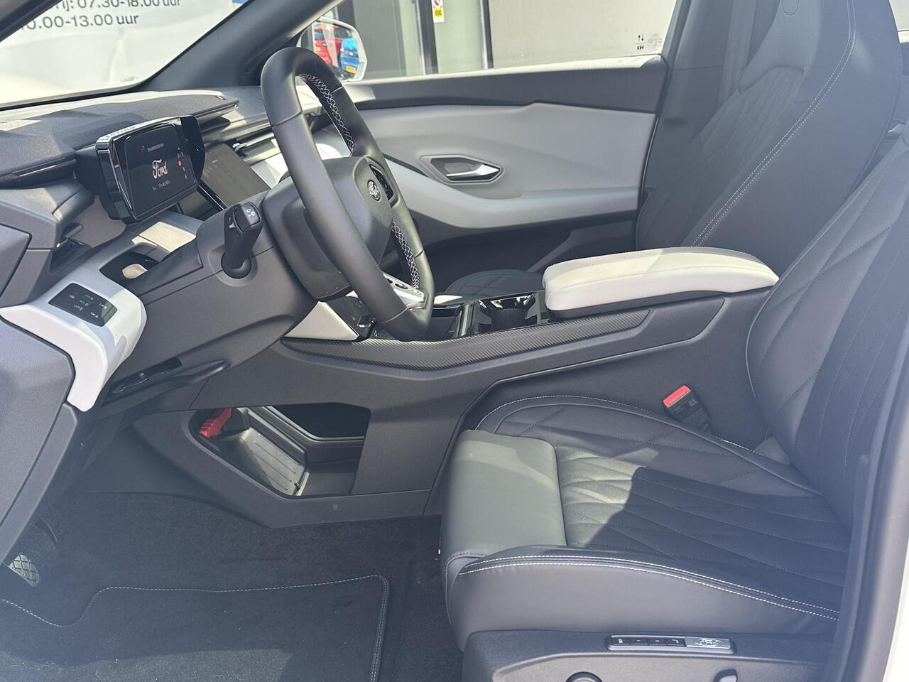 Ford CAPRI Premium Extended Range RWD 77 kWh ¤2.500 FORD VOORDEEL! | Driver assistance Pack | Panorama dak