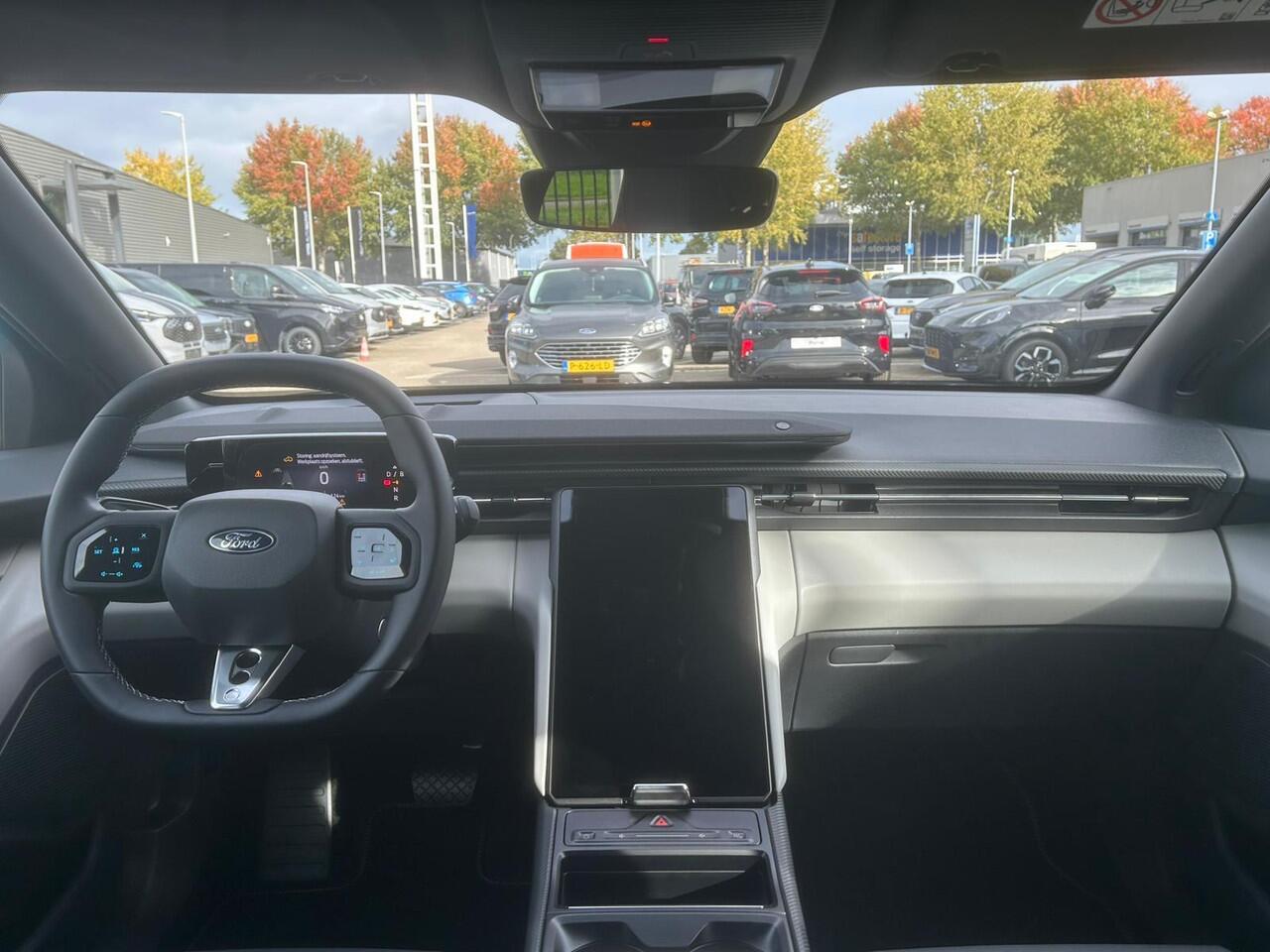 Ford CAPRI Premium Extended Range RWD 77 kWh | HUD| B&O Audio | 20" velgen | LED Matrix | Sensico Leder | | Handsfree Achterklep | Voorraad!