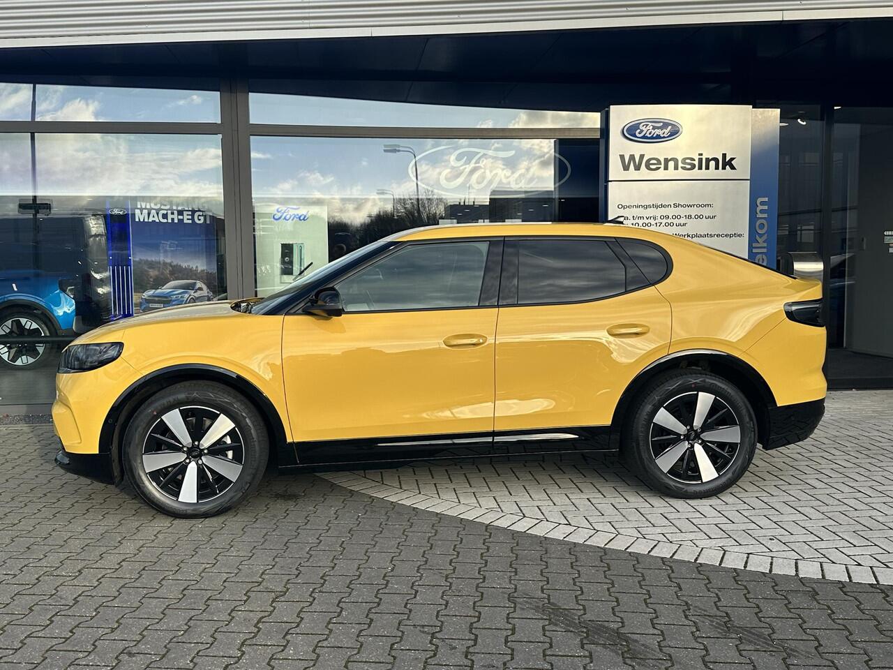 Ford CAPRI Extended Range RWD 77 kWh ¤4.000,- FORD VOORDEEL! Elektrische bestuurdersstoel met memory en massagefunctie | Dode hoek waarschuwing | Adaptieve Cruise Control