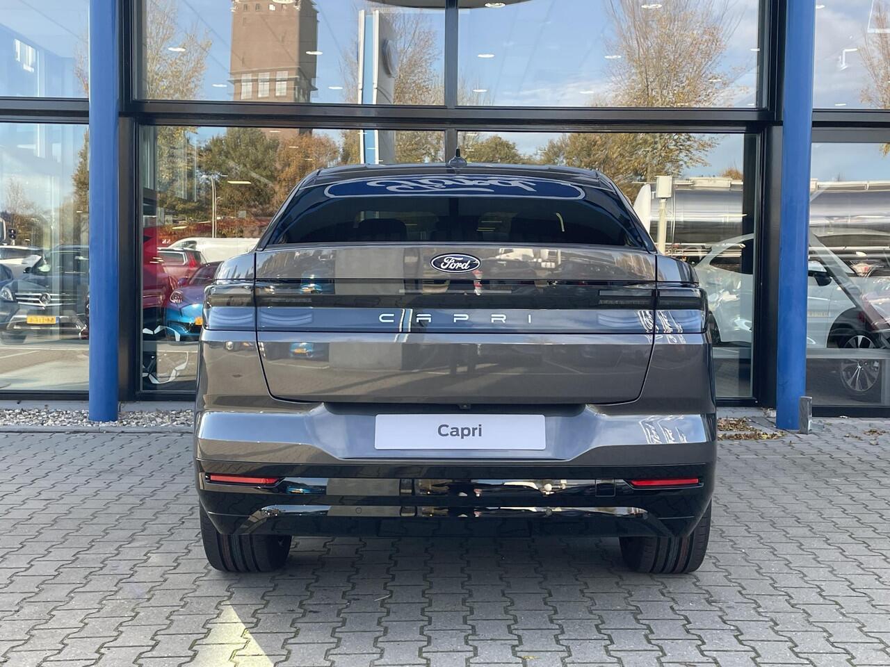 Ford CAPRI Premium Extended Range RWD 77 kWh | ¤4000,- Voordeel ! | DIRECT LEVERBAAR | AGR Voorstoelen | Energiezuinige Warmtepomp |Driver Assistance Pack |