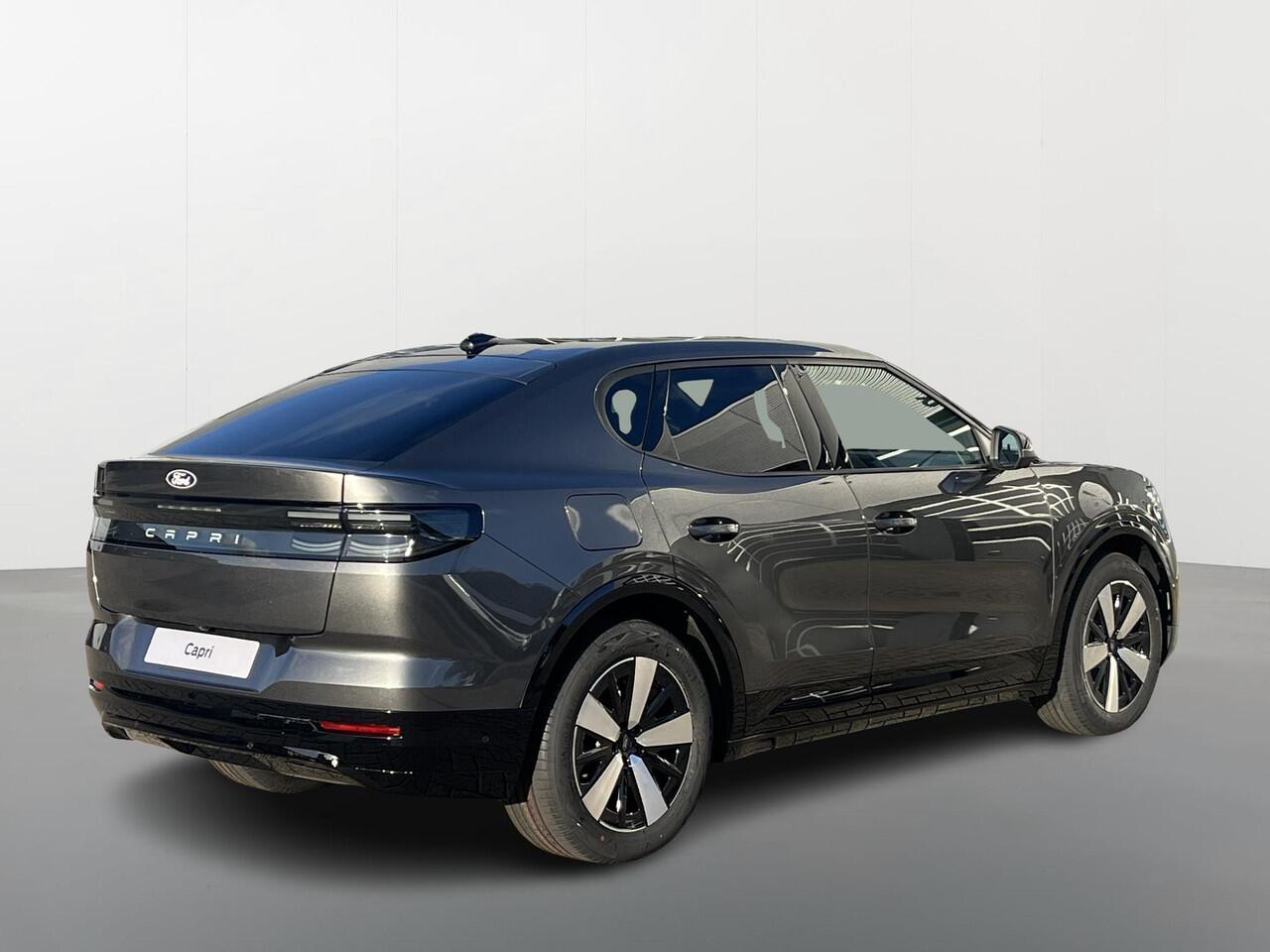 Ford CAPRI Extended Range RWD 77 kWh | Achteruitrijcamera | Stoel & Stuurverwarming | Apple & Android ondersteuning