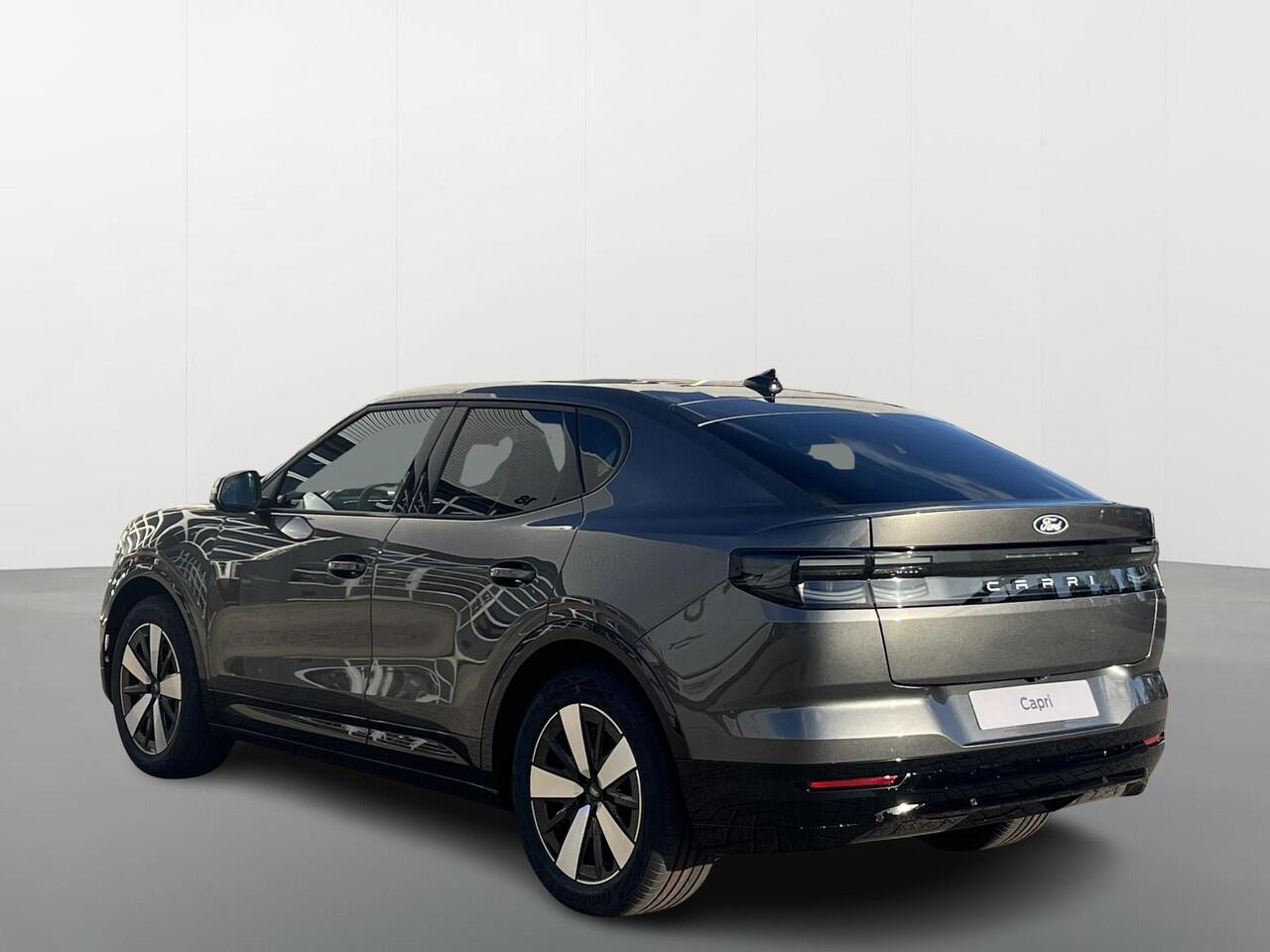 Ford CAPRI Extended Range RWD 77 kWh | Achteruitrijcamera | Stoel & Stuurverwarming | Apple & Android ondersteuning