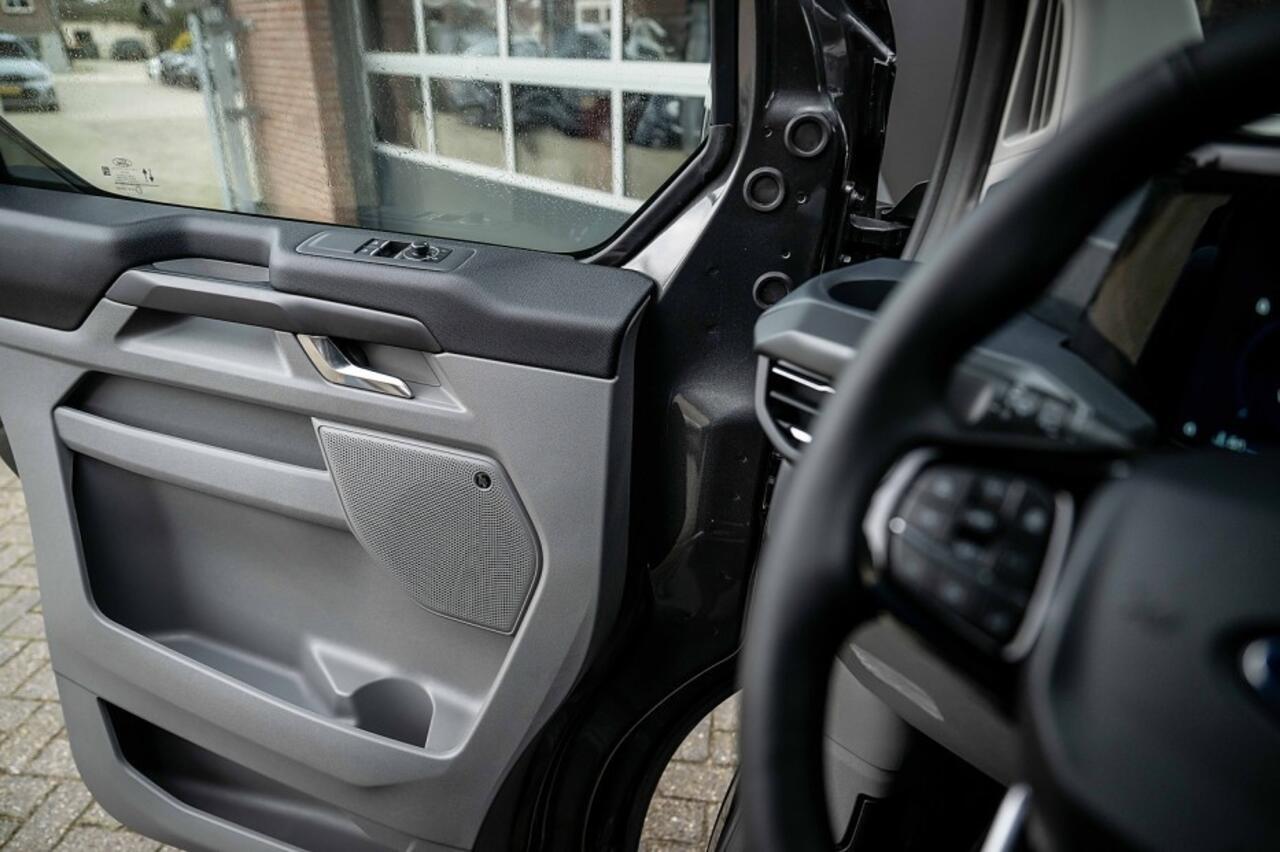 Ford Custom Tourneo Tourneo 2.5 L2 Titanium X | 360° | B&O | Elek. schuifdeuren | Adap. Cruise | 19' Inch | 8-persoons | Incl BTW |