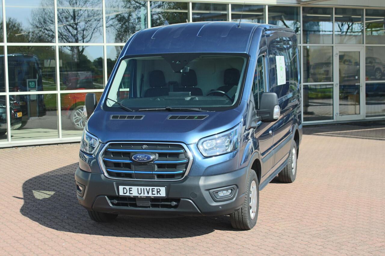 Ford E-Transit 350 L2H2 Trend 68 kWh Pro Power on board, Navigatie, Adaptieve Cruise, 360 camera