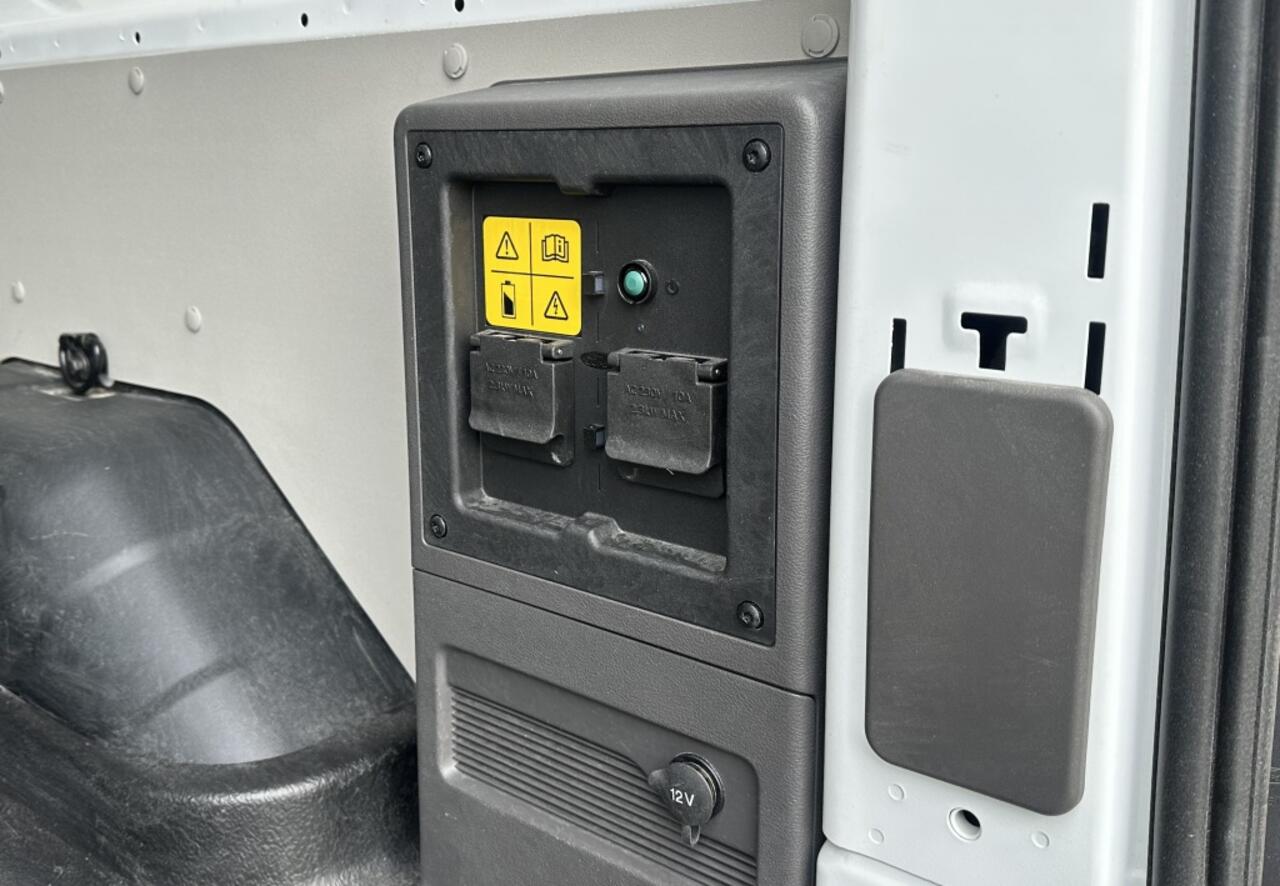 Ford E-Transit 350 L3H3Trend 68kWh