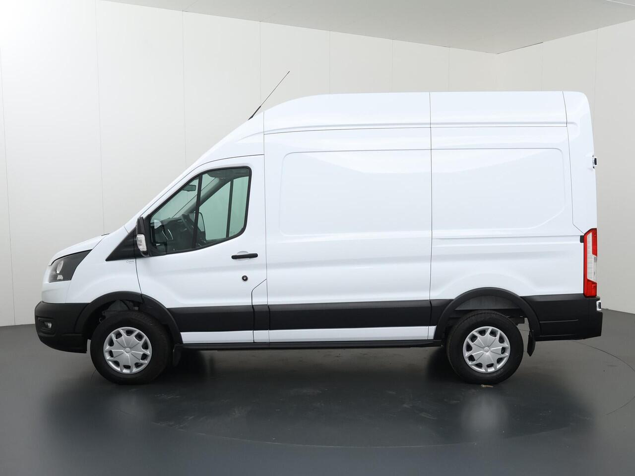 Ford E-Transit 350 | L2 H3 | TREND | 68 kWh | ADAPTIEVE CRUISE | NAVIGATIE | PARKEERCAMERA | CLIMATE CONTROL | 3-ZITS | APPLE CARPLAY / ANDROID AUTO | 257 KM WLTP ACTIERADIUS