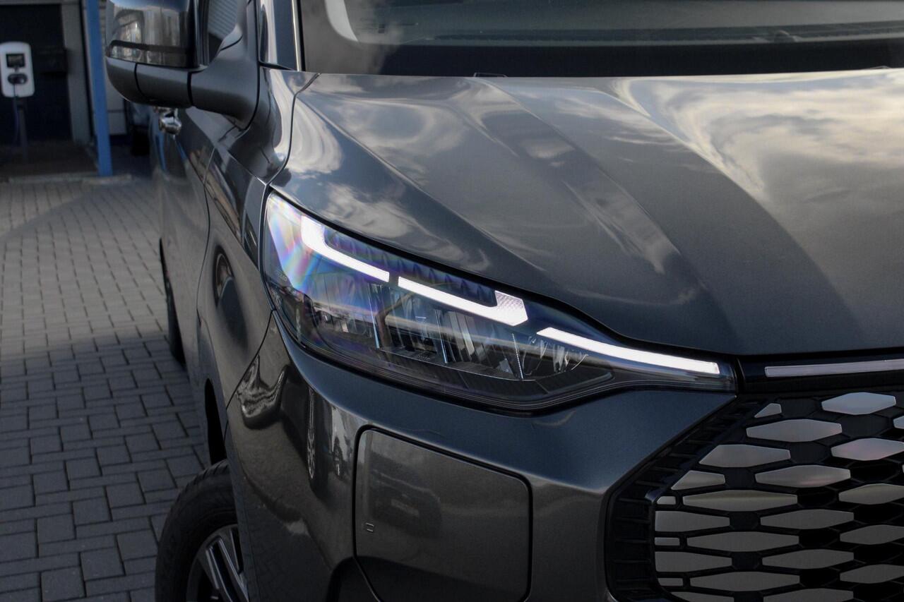 Ford E-Transit Cust. 320 L2H1 Limited 65 kWh 218pk | Zuid | | Inklapbare trekhaak | 17 inch lichtmetalen velgen (Carbonised Grey) | Driver Assistent Pack Premium | AGM accu | 3-fase laadkabel mode 3 32A, 10 meter | Centrale dubbele vergrendeling | Vehicle Integration Sy