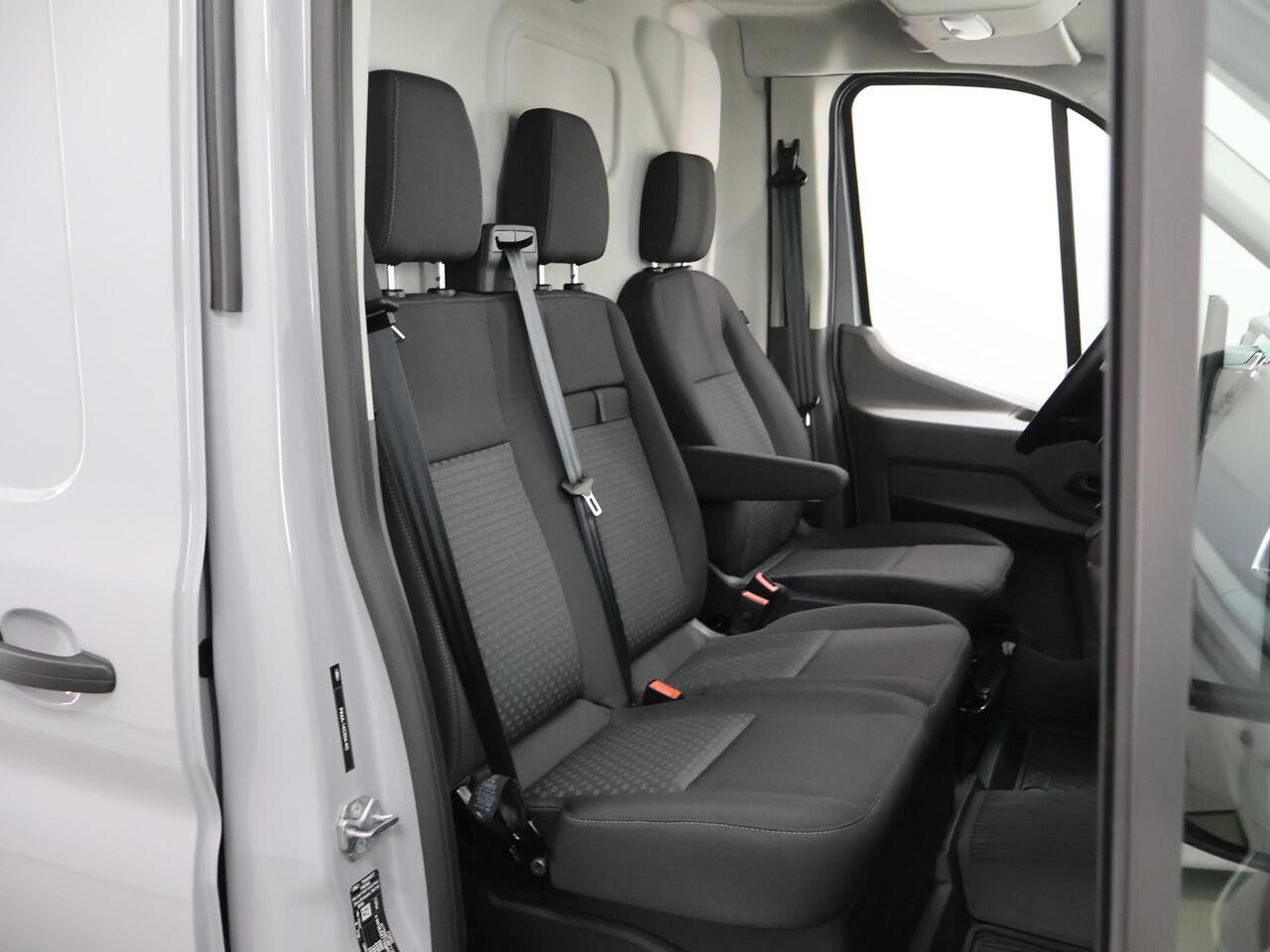 Ford E-Transit 350 | L3 H2 | TREND | 68 kWh | 317 KM WLTP | NAVIGATIE | CLIMATE CONTROL | ADAPTIEVE CRUISE | 360 GRADEN CAMERA | STOELVERWARMING | APPLE CARPLAY / ANDROID AUTO | DODEHOEKDETECTIE