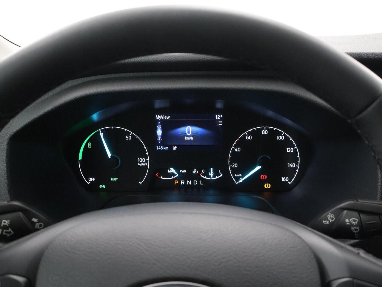 Ford E-Transit 350 | L2 H2 | Trend | 68 kWh | Navigatie | Parkeercamera | 2-zits | Climate Control | Stoelverwarming | DAB+ | Apple Carplay