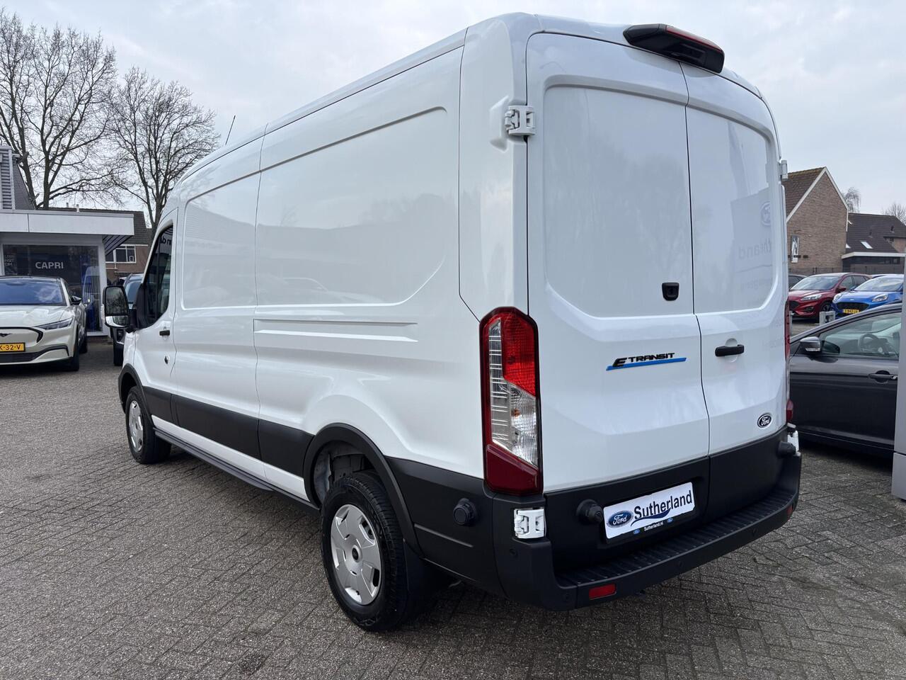 Ford E-Transit 350 L3H2 Trend 68 kWh | SCI | Navigatie | 360 graden camera | Stoelverwarming/Stuurwielverwarming | Adaptive cruise control | Pro Power onboard (stekkervoeding 2,3 kW)