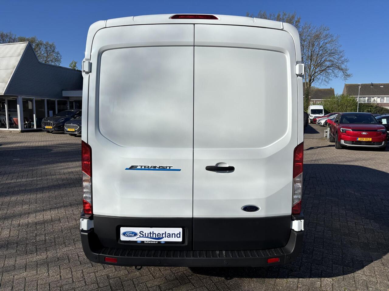 Ford E-Transit 350 L3H2 Ambiente 68 kWh |SCI | 180 PK | Winter Pack | Stoelverwarming | Reservewiel