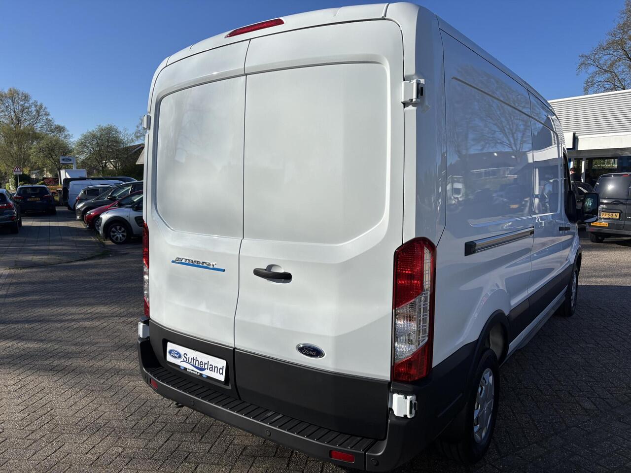 Ford E-Transit 350 L3H2 Ambiente 68 kWh |SCI | 180 PK | Winter Pack | Stoelverwarming | Reservewiel