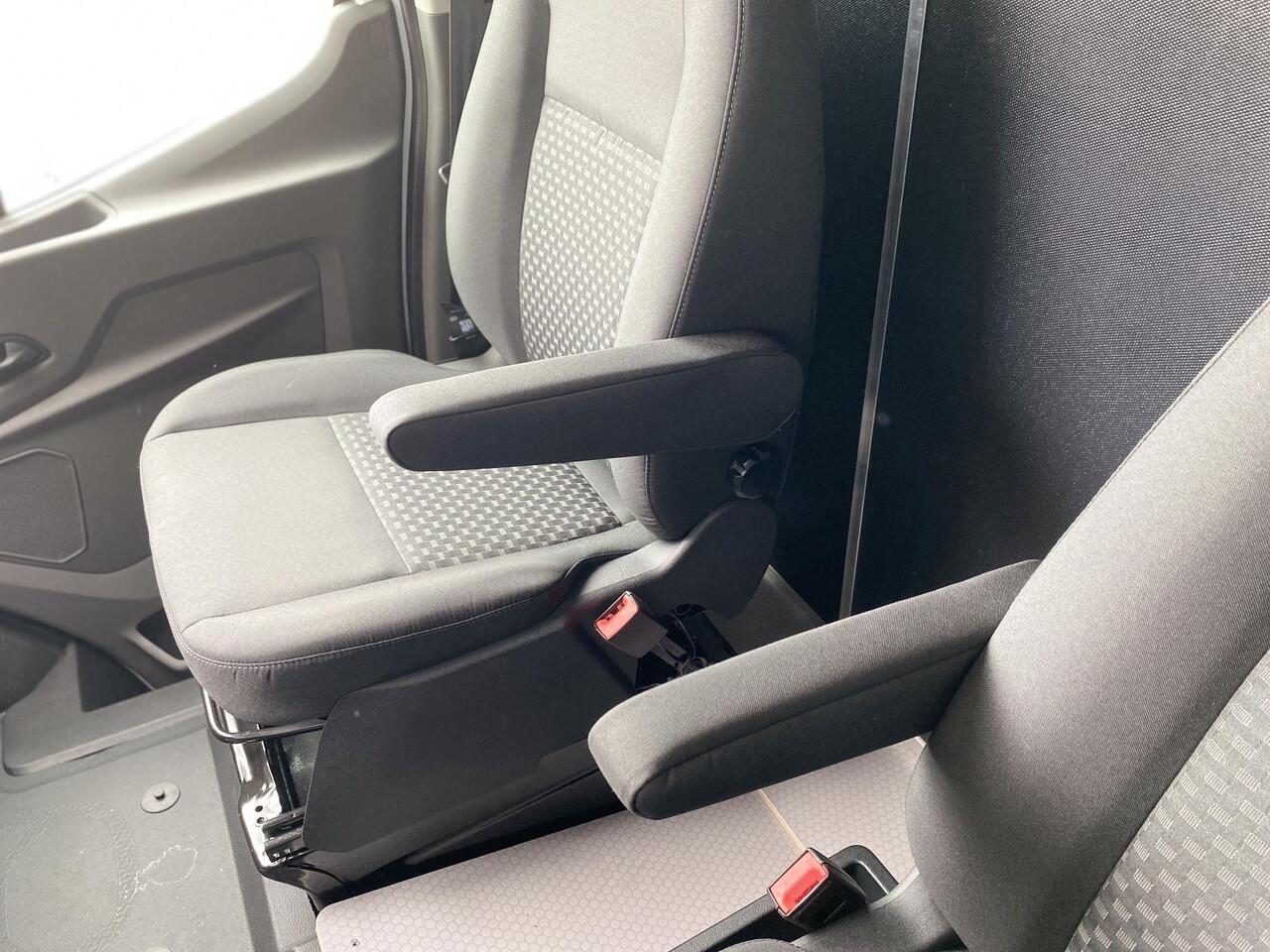 Ford E-Transit 350 L4H3 Trend 184pk RWD 89 KWh | Direct leverbaar | Subco pakket | Navigation Pack | Doorloopfunctie cabine | XL laadkabel | All Weather banden | Vehicle Integration System | PRIJS o.b.v. SUBCONTRACTOR