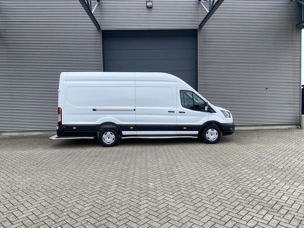 Ford E-Transit 350 L4H3 Trend 184pk RWD 89 KWh | Direct leverbaar | Navigation Pack | Doorloopfunctie cabine | XL laadkabel | All Weather banden | Vehicle Integration System | PRIJS o.b.v. SUBCONTRACTOR