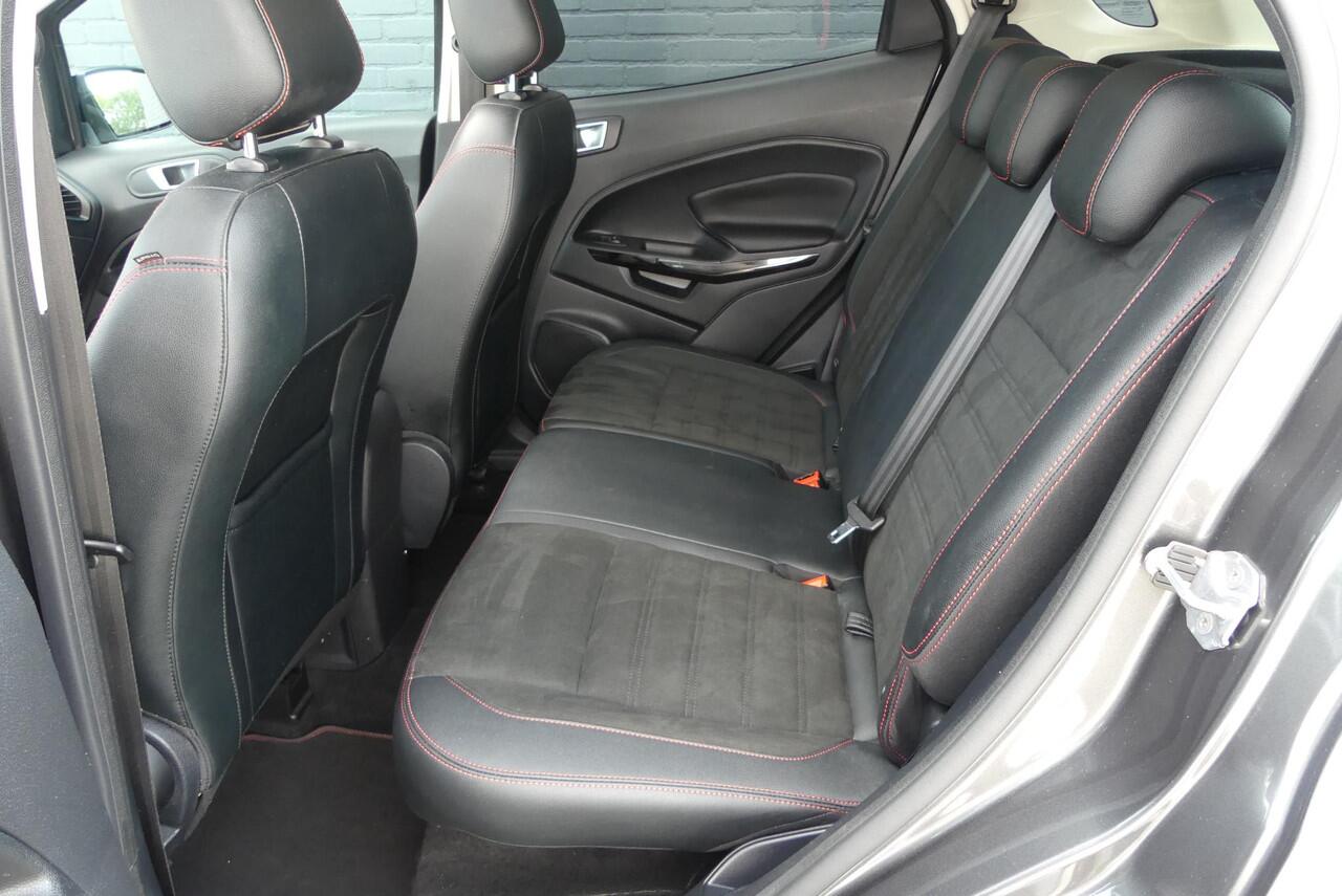 Ford ECOSPORT 1.5 TDCi AWD ST-Line X AFNEEMBARE TREKHAAK 1.100KG, CRUISE, CLIMA, NAVI, B&O, SCHUIFDAK, WINTER PACK, CAMERA, 92.409KM