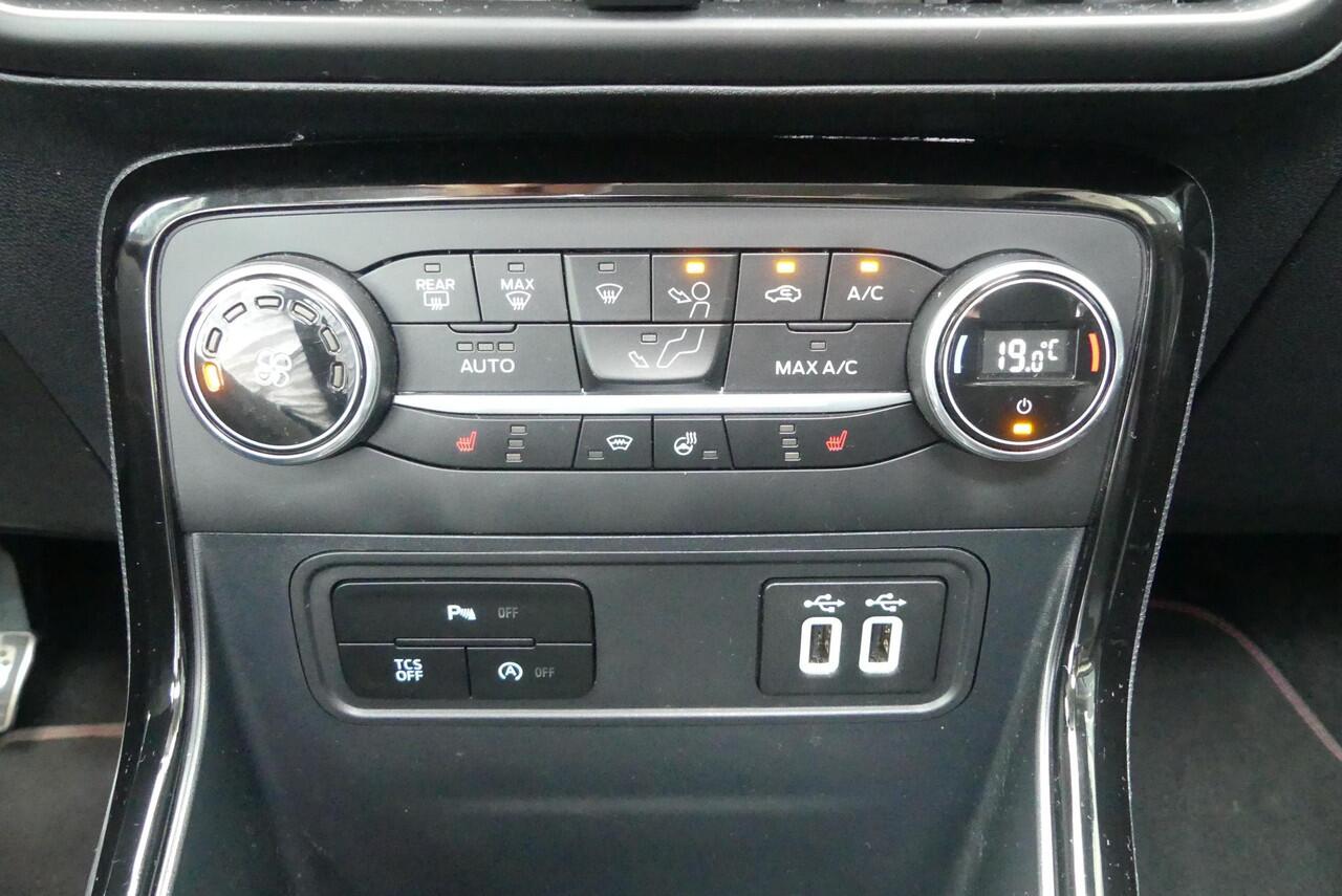 Ford ECOSPORT 1.5 TDCi AWD ST-Line X DIESEL! AFNEEMBARE TREKHAAK 1.100KG, CRUISE, CLIMA, NAVI, B&O, SCHUIFDAK, WINTER PACK, CAMERA, 92.409KM