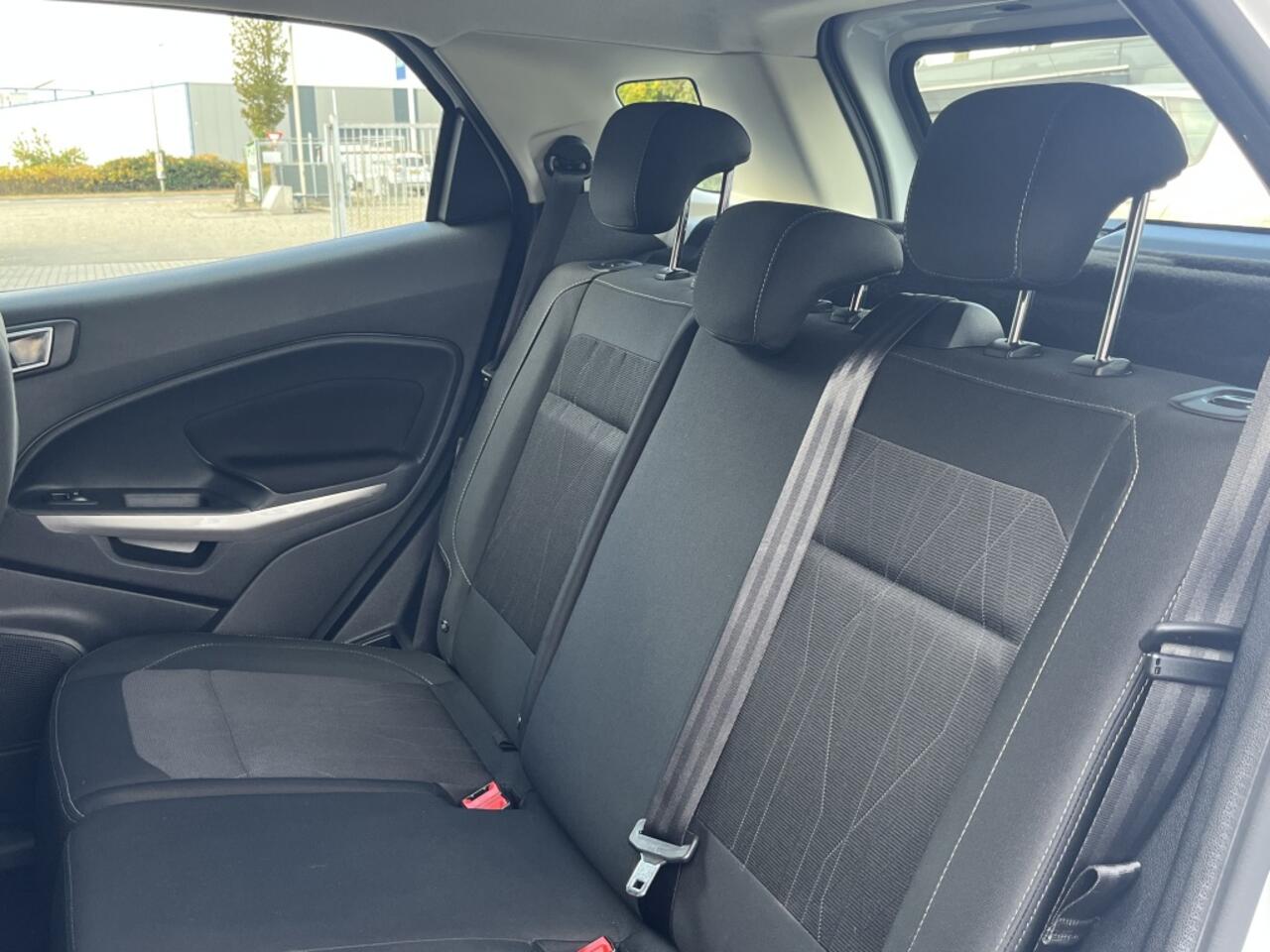 Ford ECOSPORT 1.0 EB Trend Ultim. TREKHAAK/NAVI/CRUISE C.C./DEALERONDERHOUDEN