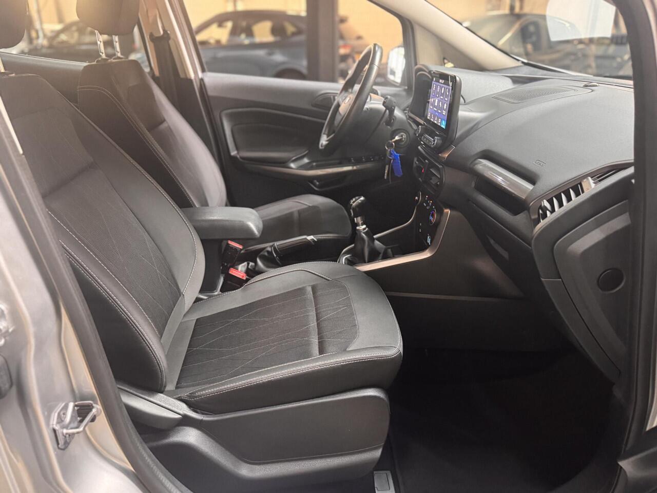 Ford ECOSPORT 125pk EcoBoost Ultimate Navi Camera 16" LM velgen Cruise Dealeronderhouden