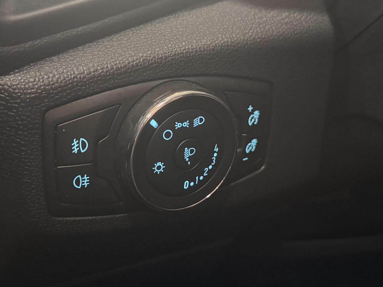 Ford ECOSPORT 125pk EcoBoost Ultimate Navi Camera 16" LM velgen Cruise Dealeronderhouden