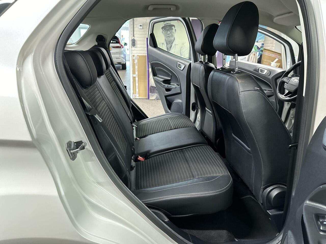 Ford ECOSPORT 1.0 EcoBoost Titanium Automaat | Navi | Camera