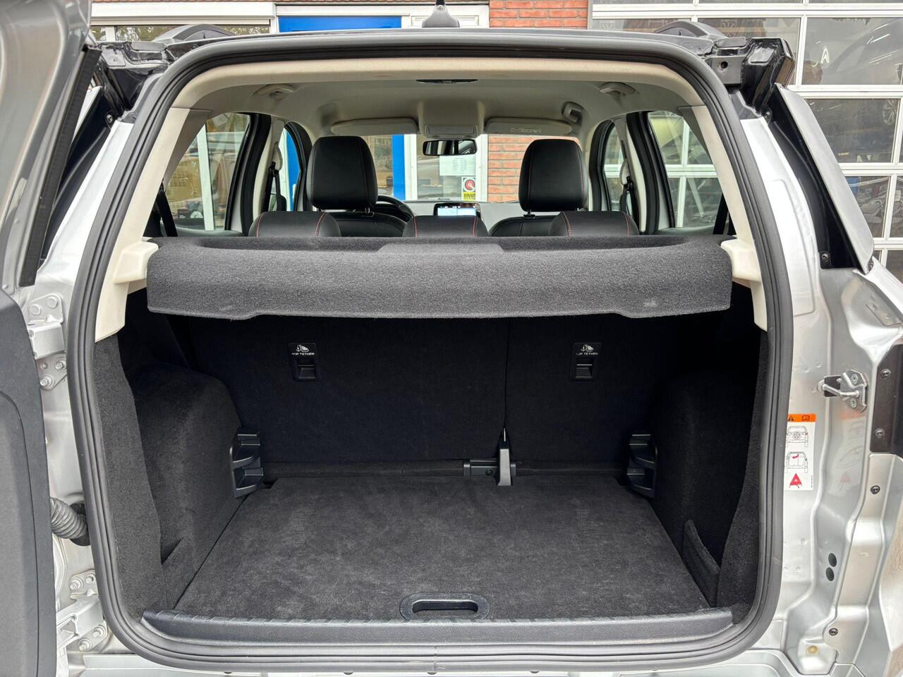 Ford ECOSPORT 1.0 EcoBoost ST-Line Black