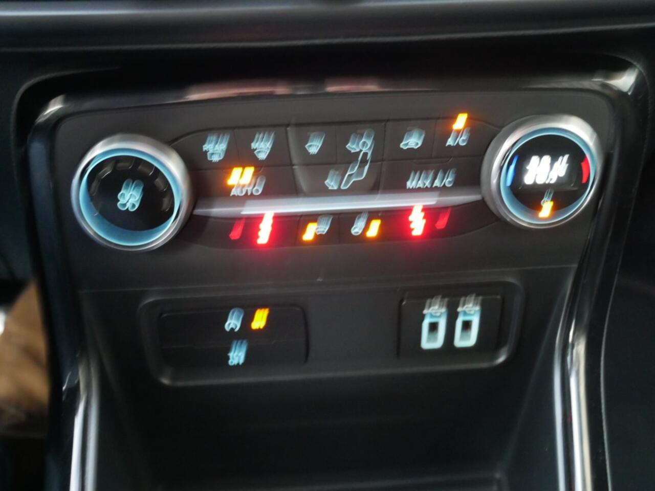 Ford ECOSPORT 1.0 EB ST-LINE **Clima//Navi//Lm **