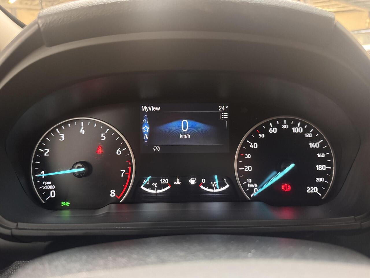 Ford ECOSPORT 125pk Titanium Navigatie Camera Winter Parking Dodehoek Design pack Dealeronderhouden