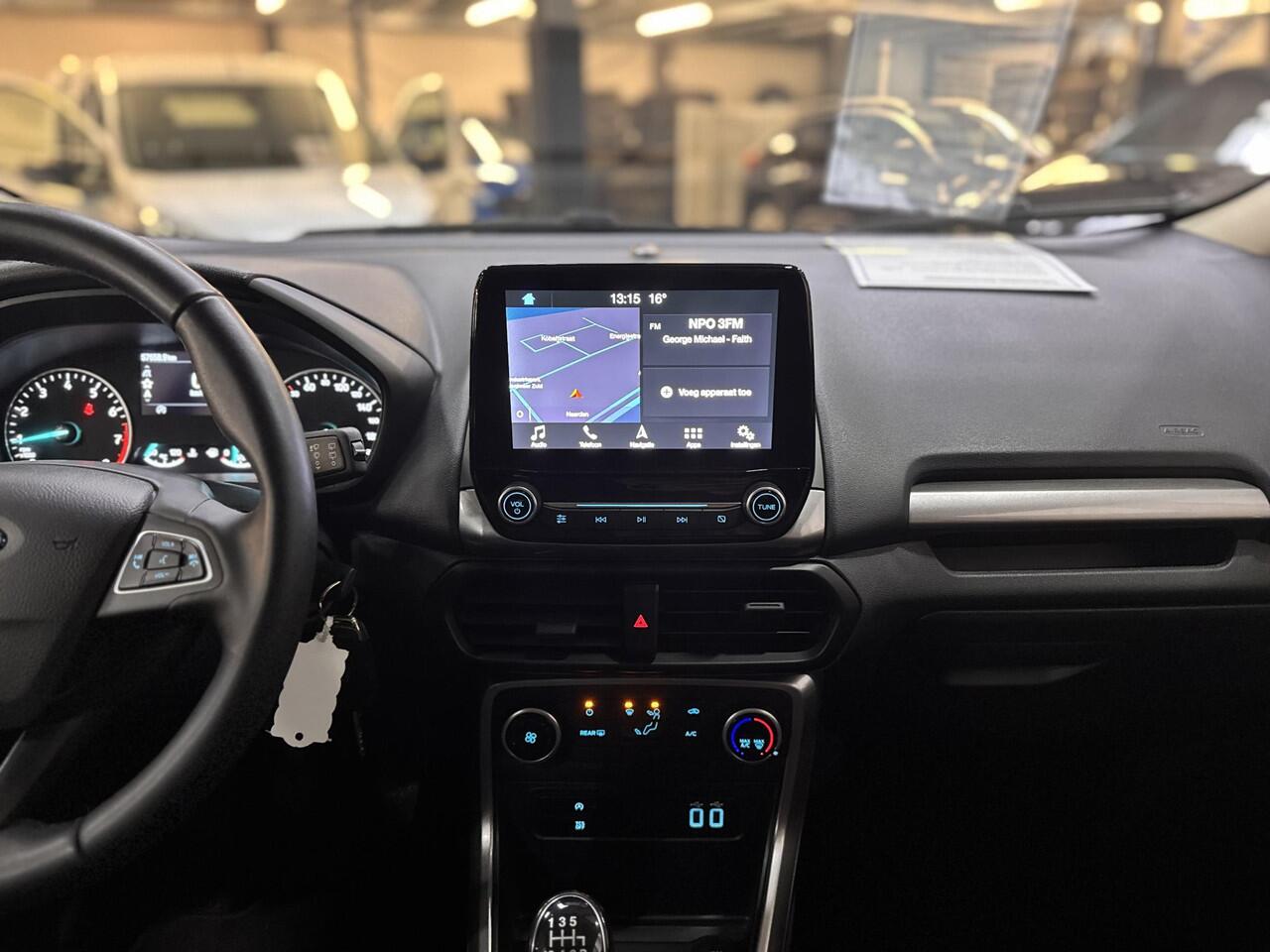 Ford ECOSPORT 125pk Ultimate Navigatie Camera 16" LM velgen Cruise control 1e Eigenaar Dealeronderhouden