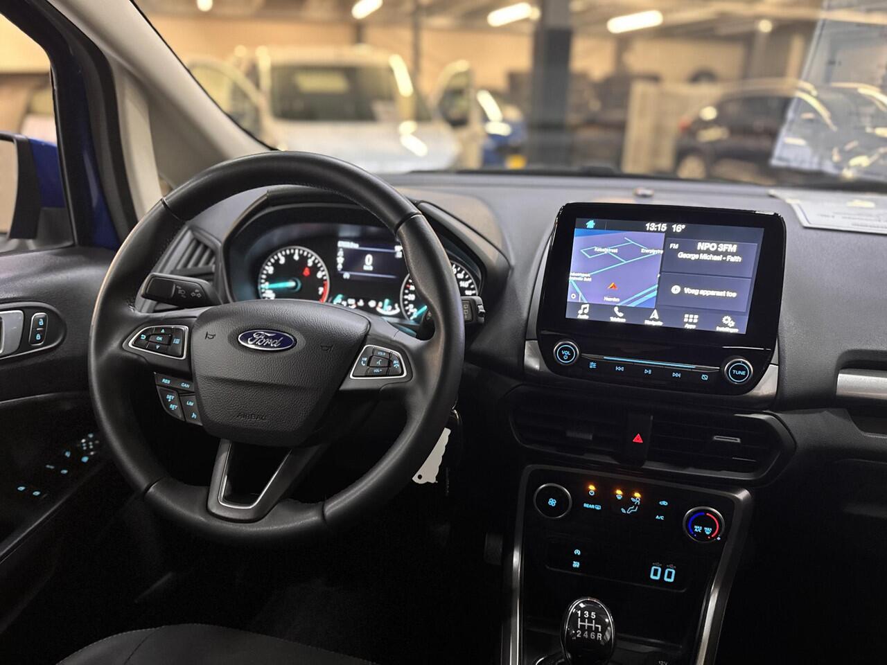 Ford ECOSPORT 125pk Ultimate Navigatie Camera 16" LM velgen Cruise control 1e Eigenaar Dealeronderhouden