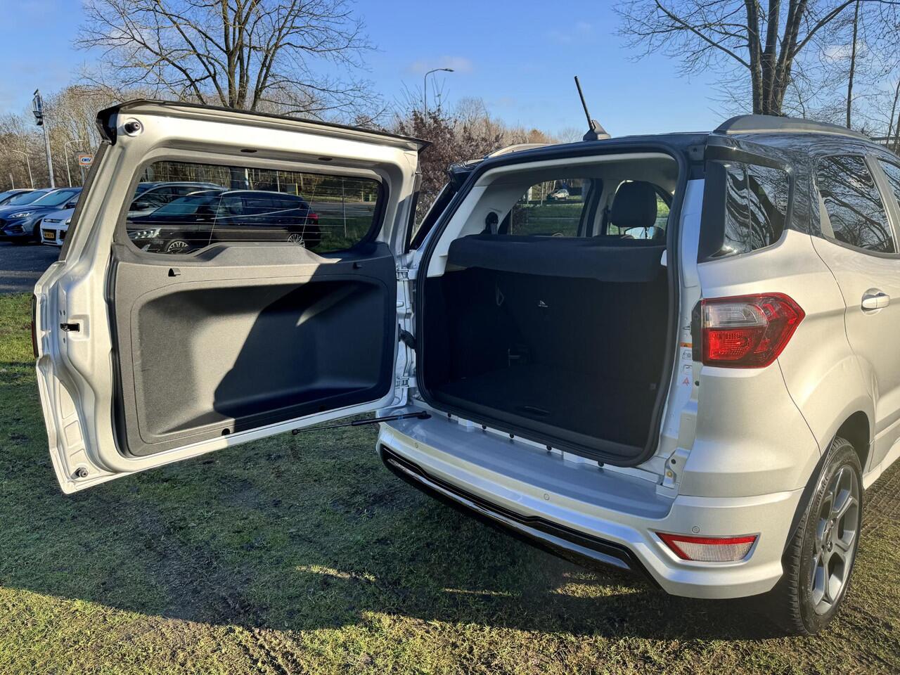 Ford ECOSPORT 1.0 EB 125PK ST-Line Black automaat | WINTERPAKKET | CRUISE | NAVI | CLIMA |