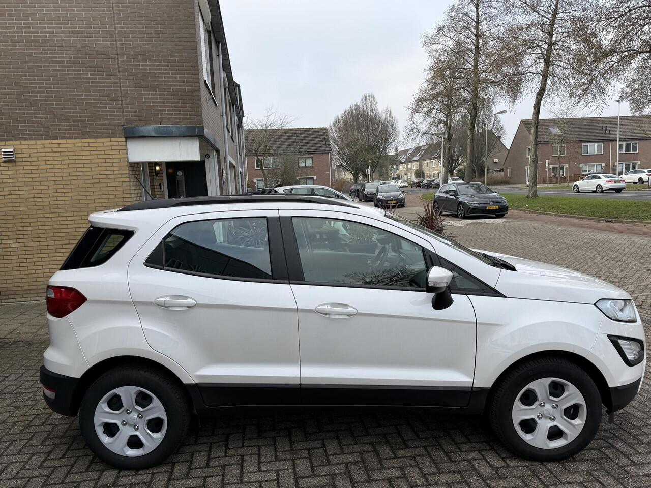 Ford ECOSPORT 1.0 EcoBoost Trend Ultimate / Airco/ Navigatie/ Cruise/ Apple carplay/ PDC/