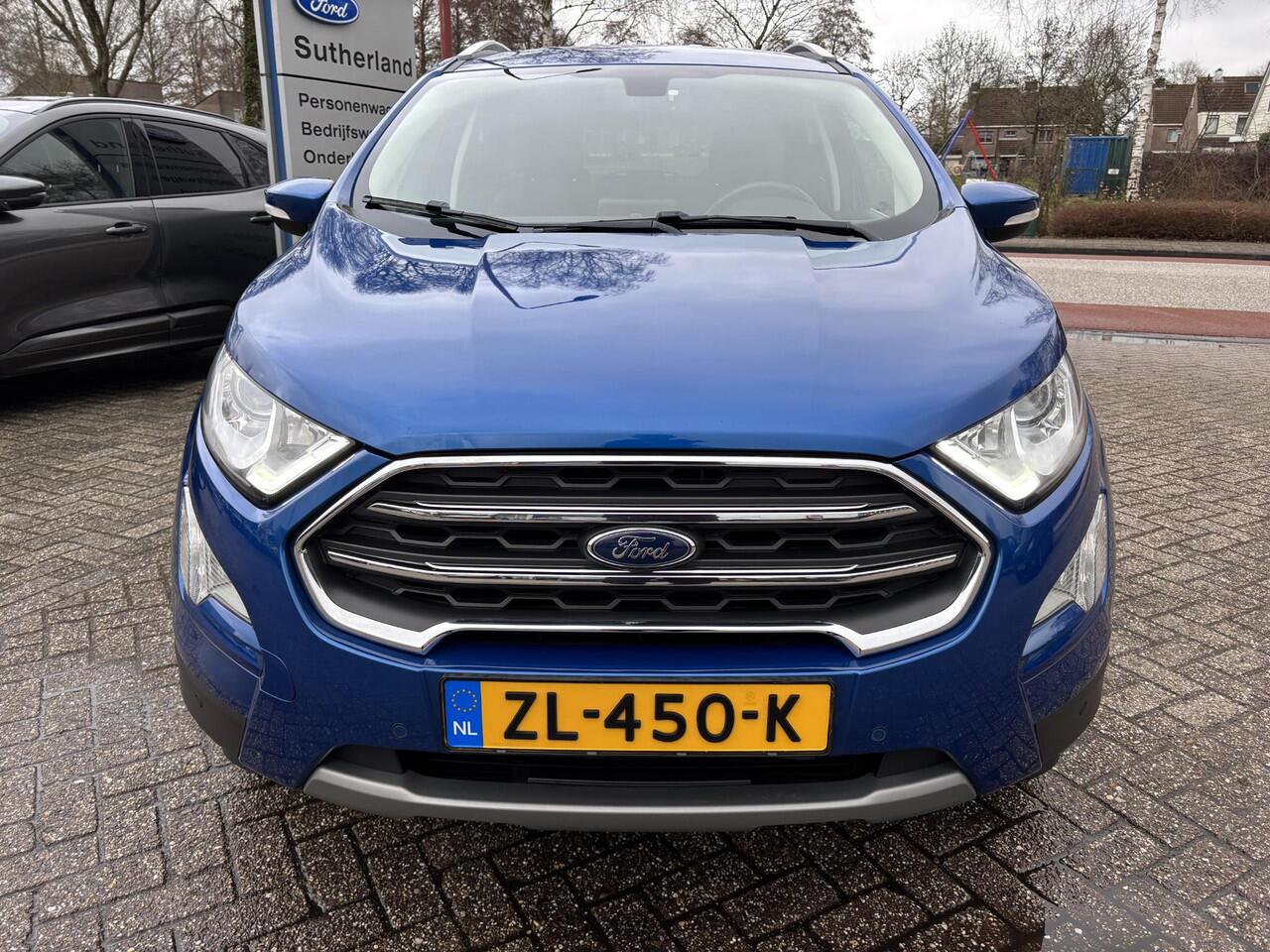 Ford ECOSPORT 1.0 EcoBoost Titanium 125pk | Trekhaak | Winter Pack | Navigatie | Camera | 17 inch | Dodehoeksensoren