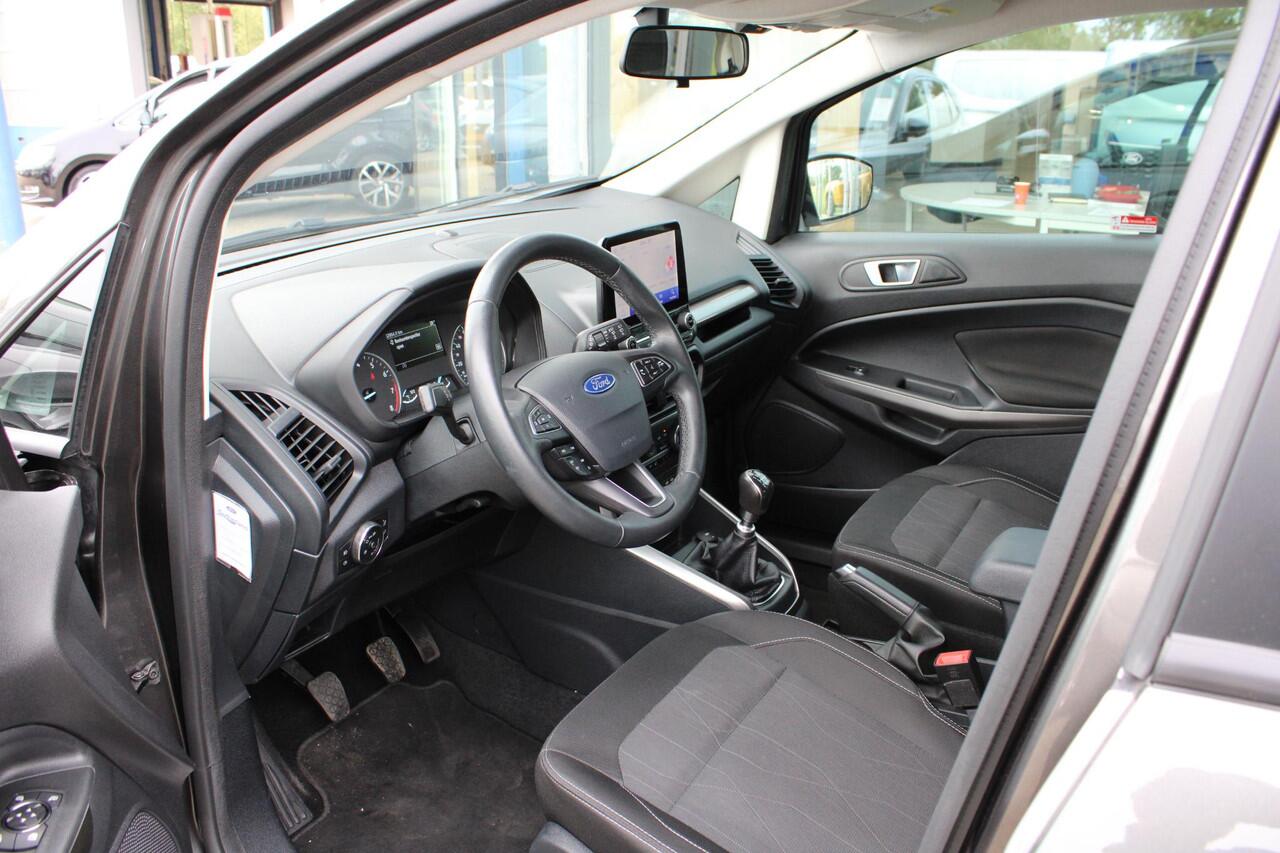 Ford ECOSPORT 1.0 EcoBoost Connected Bellen voor bezichtiging! | Trekhaak | Climate Control | Stoelverwarming | Cruise Control |